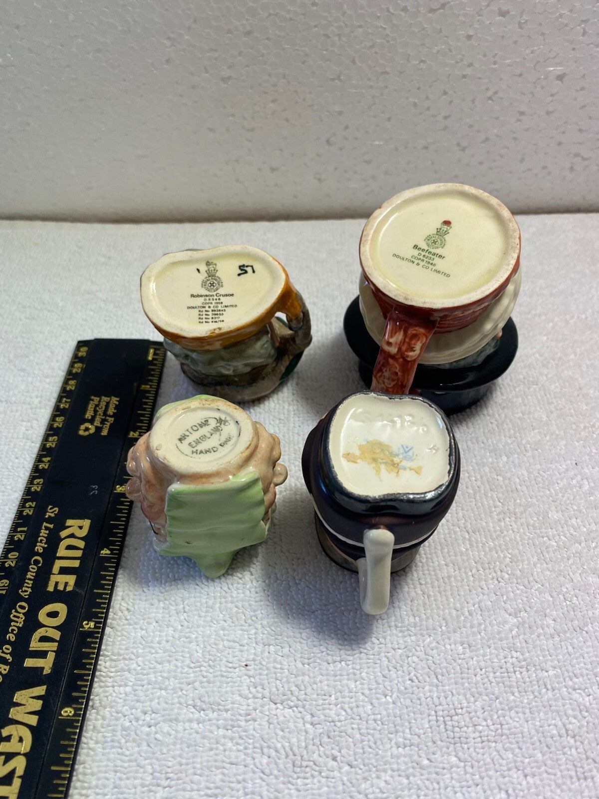 Vintage Royal Doulton/Goebel Toothpick Holder 4 Mini Jug Mugs