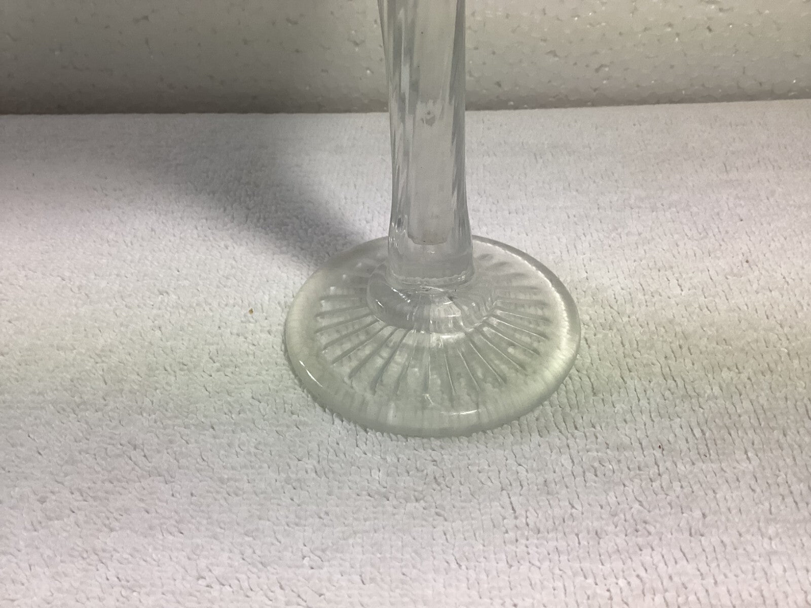 Vintage Ribbed Centerpiece Flower Bud Vase