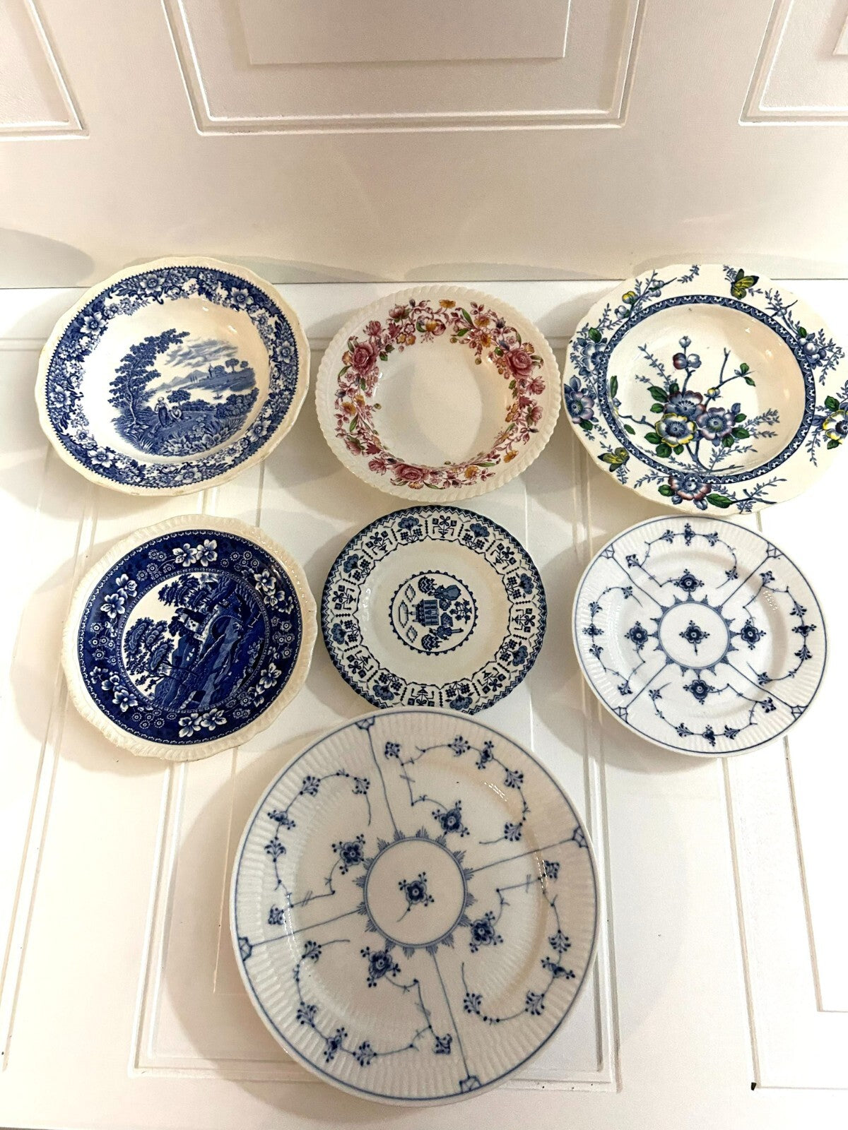 Lot Of 7 Various Assorted Fine China Porcelain Plates
