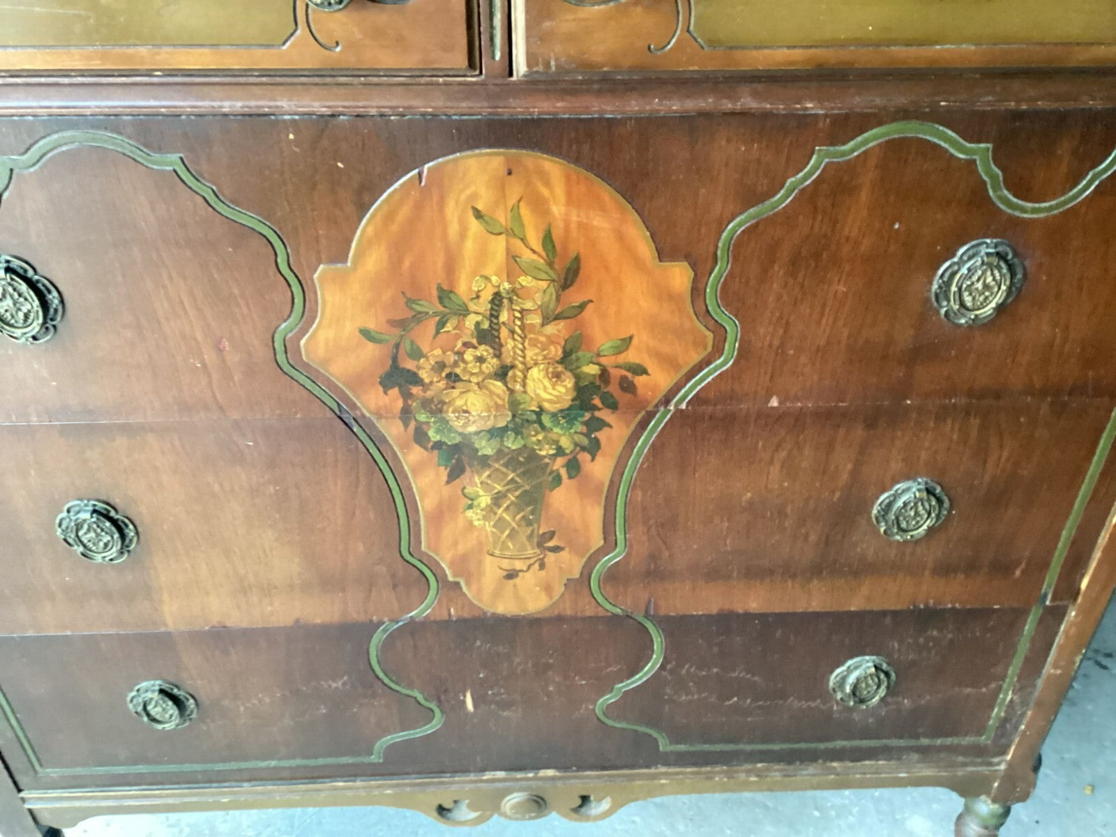 Vintage 5 Drawers Brown Wooden Wheeled Dresser/Chest With Floral Design