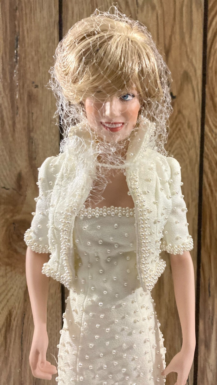 The Franklin Mint Diana Princess Of Wales Pearl Dress Porcelain Portrait Doll