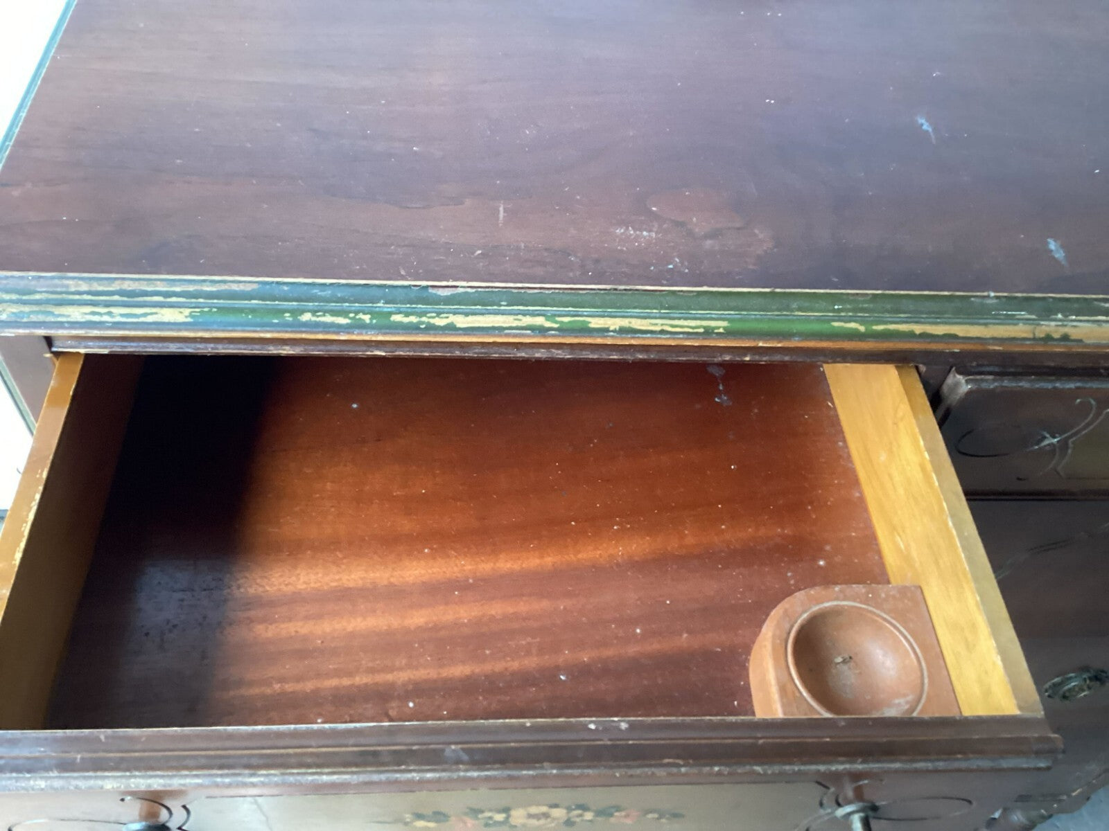 Vintage 5 Drawers Brown Wooden Wheeled Dresser/Chest With Floral Design