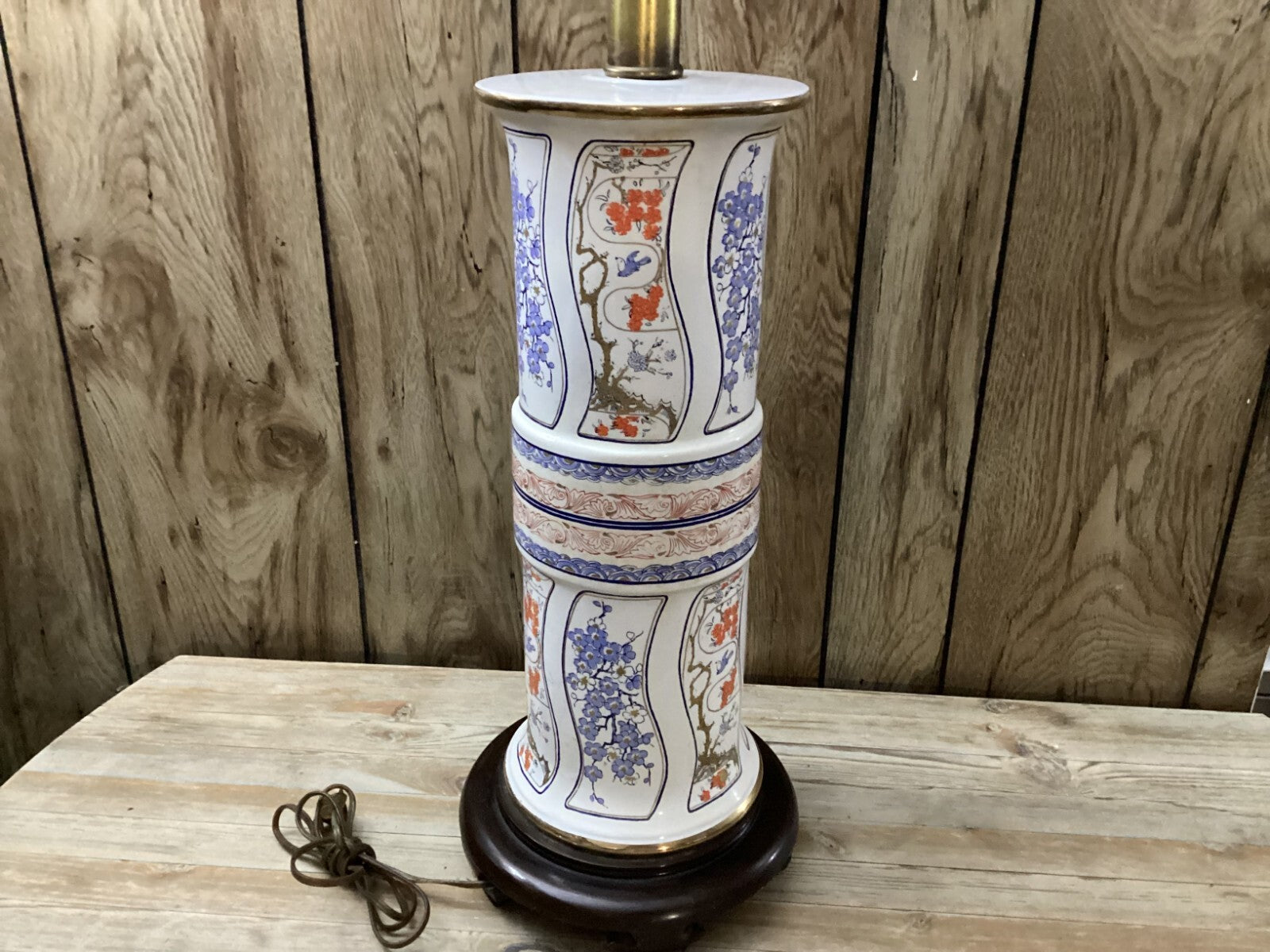 Mid Century Multicolor Modern Chinoiserie Floral Design Table Lamp Without Bulb