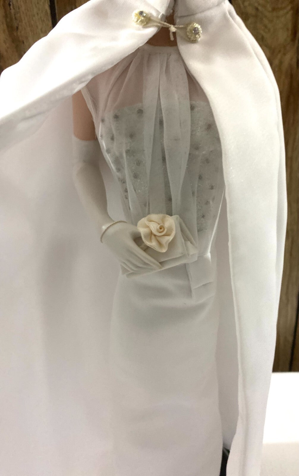 Franklin Heirloom Porcelain Doll Jacqueline Kennedy Inaugural Ball Portrait