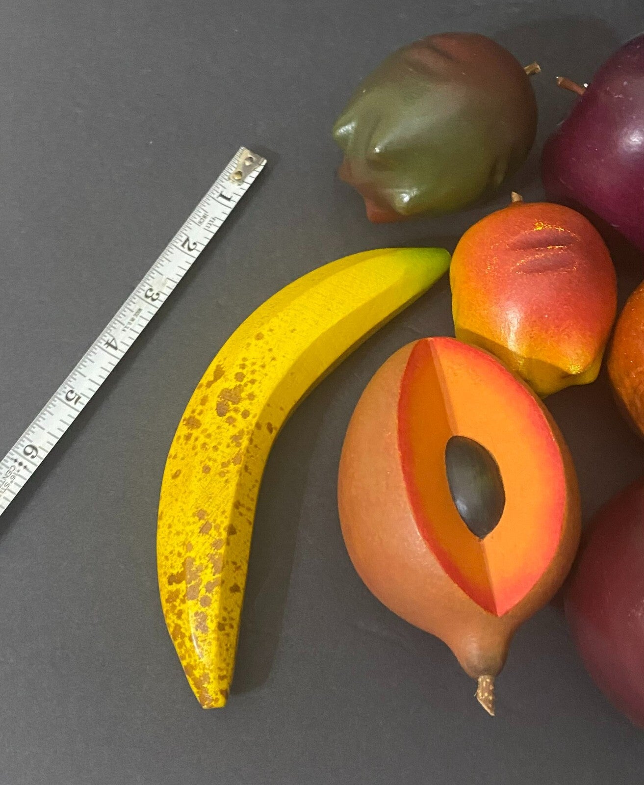 Decorative Wooden Bowl And 11 Pieces Various Fruits
