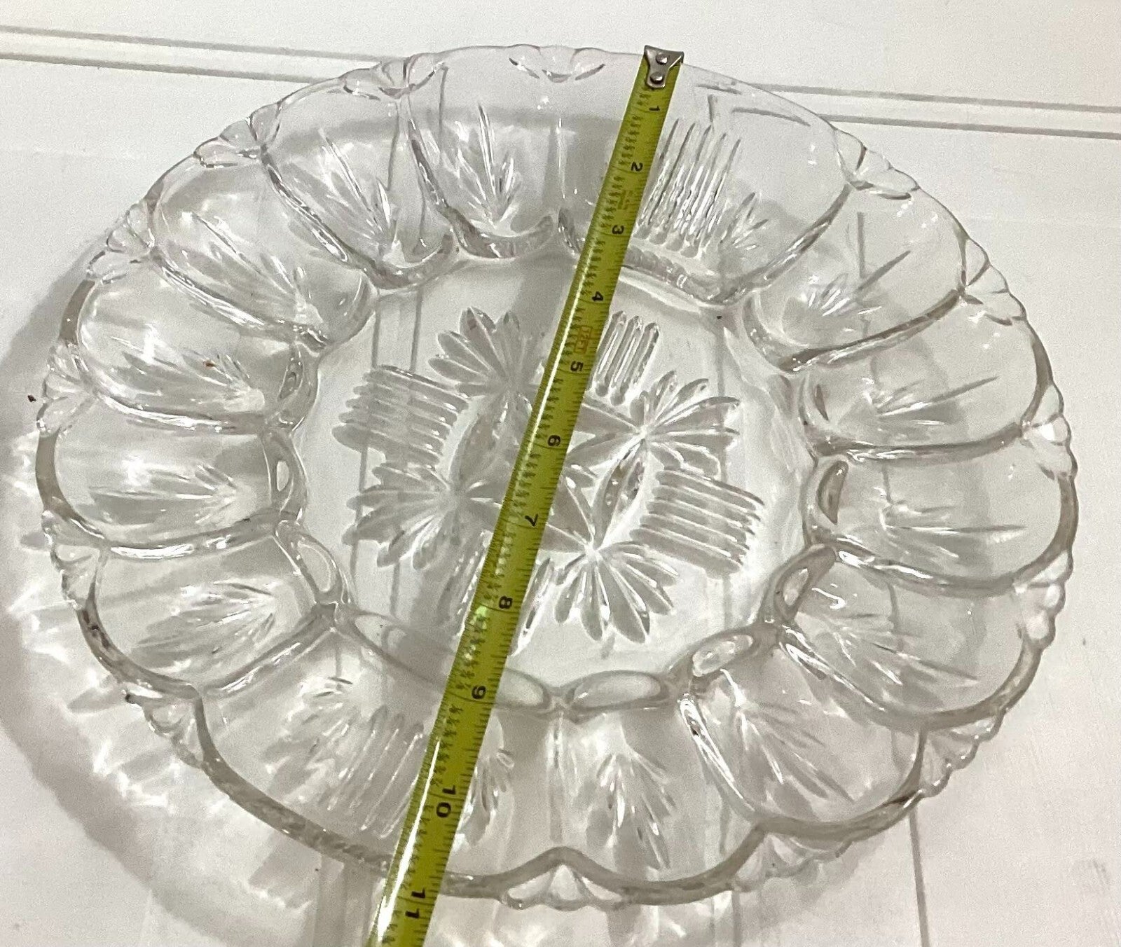 Federal Glass Georgetown Clear Cut Glass Round 15 Sections Deviled Egg plate