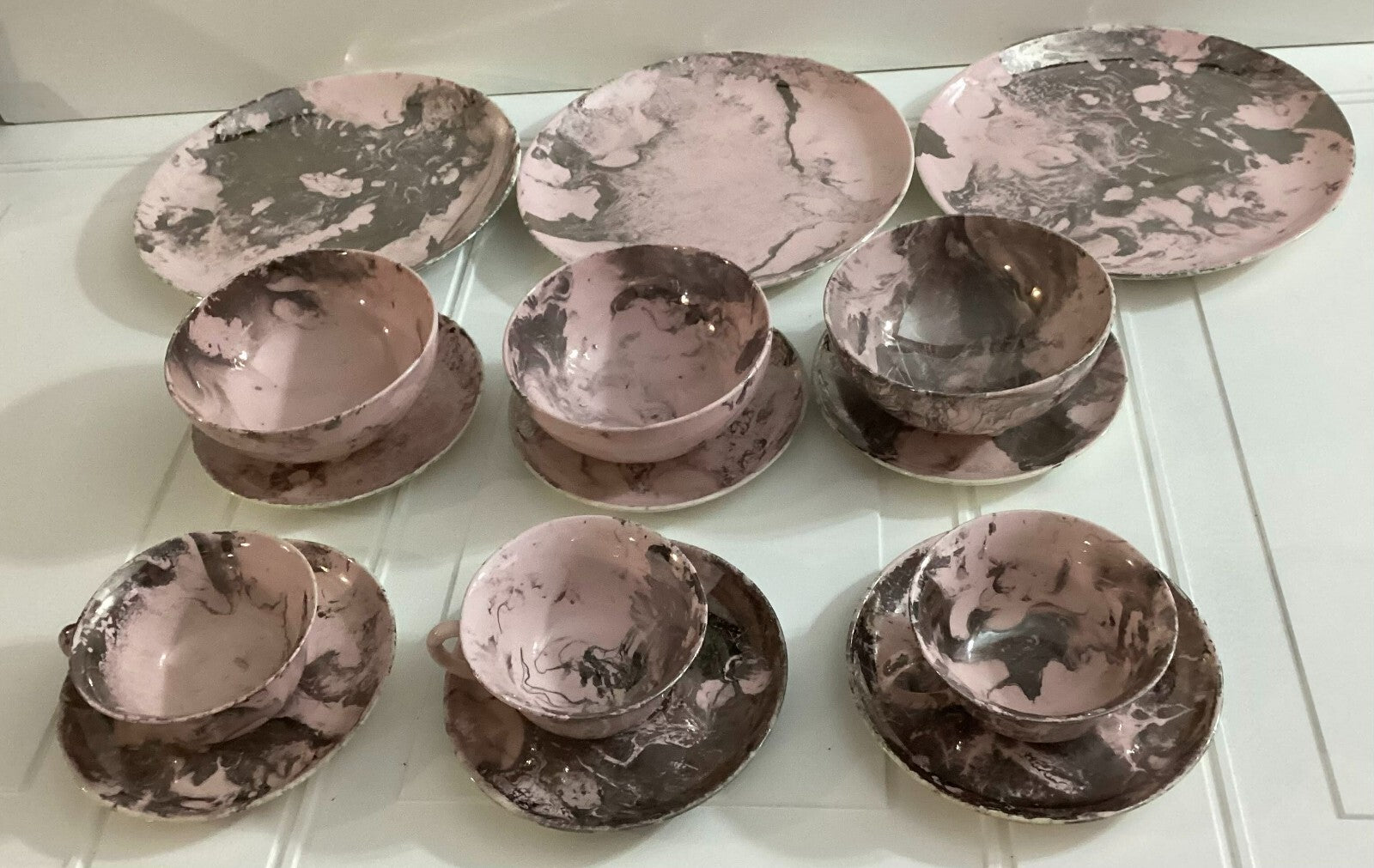 15 Pieces Set Of Sasha Brastoff Chinaware Dinner Set