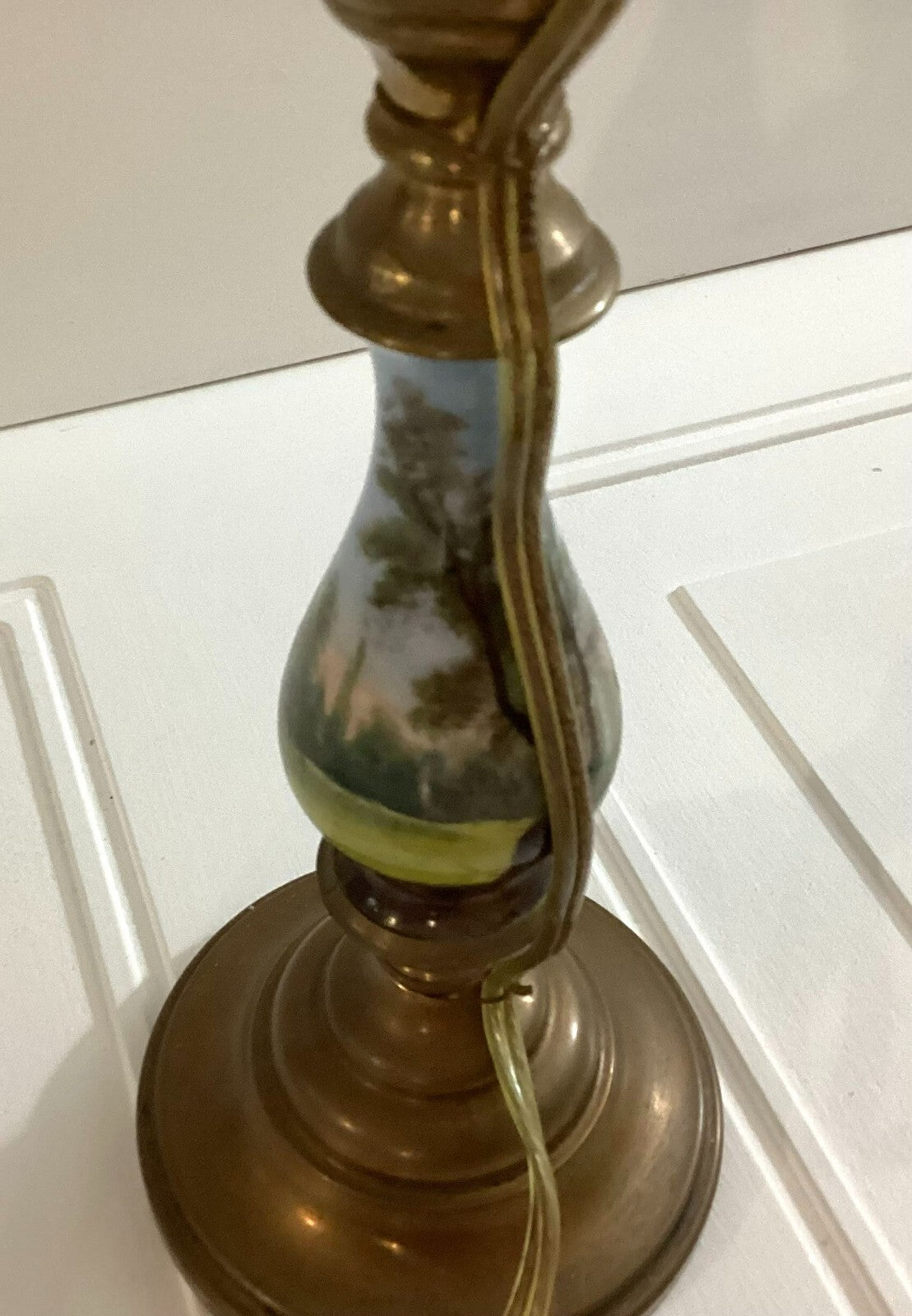 Vintage Set Of 2 Hand Painted, Brass Leg Elect Table Lamps