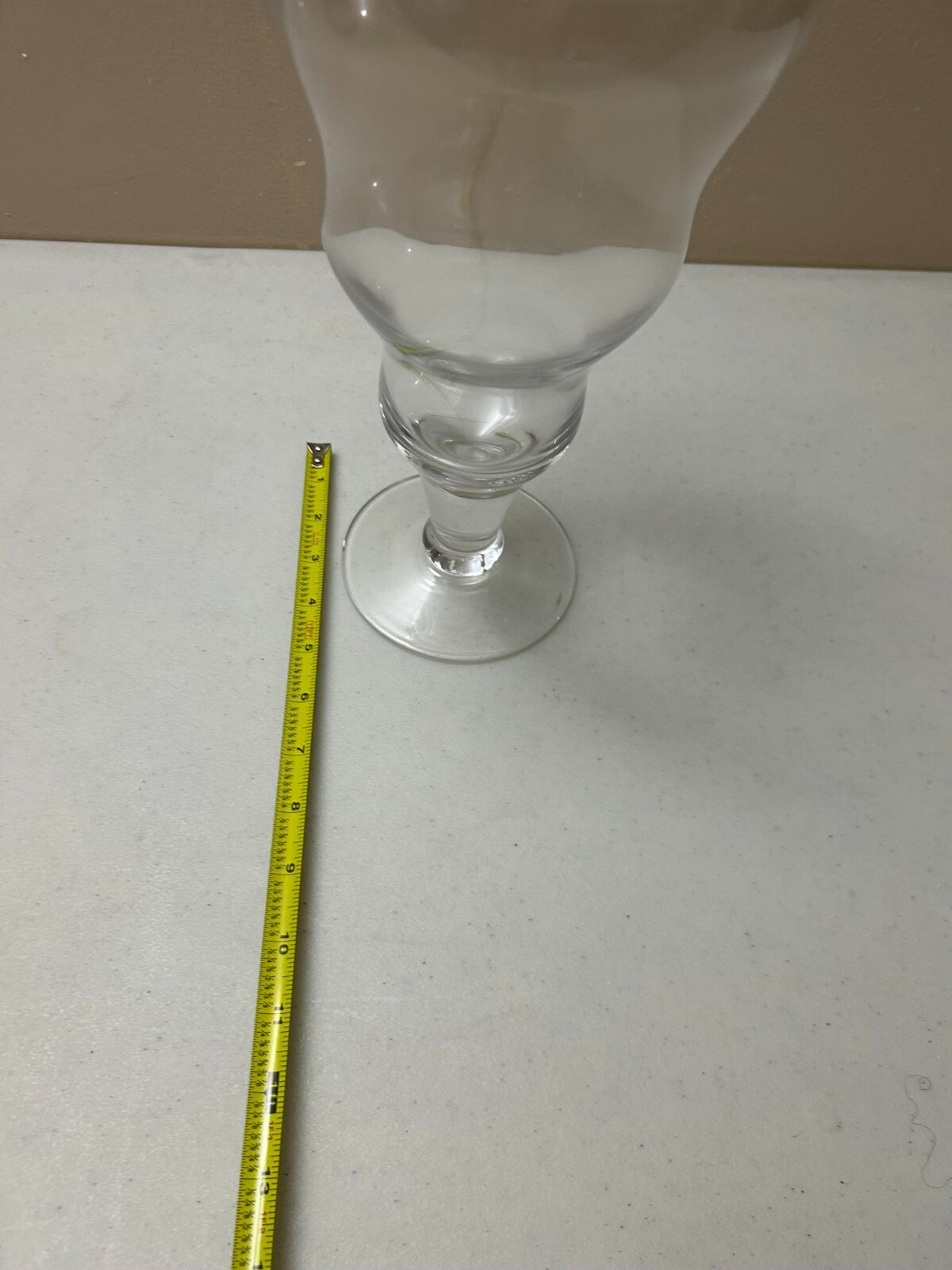 Vantage Clear Glass 11.5 Inch Tabletop Display/Centerpiece Footed Flower Vase