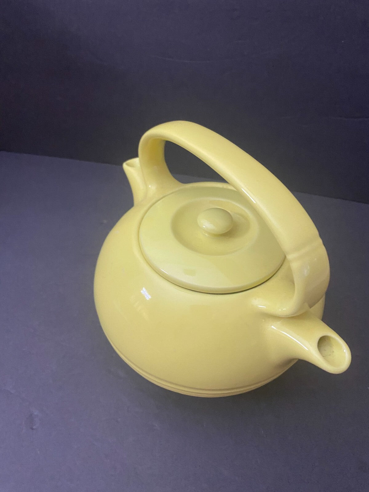 Vintage Art Deco Hall China Twin Spout Solid Yellow Tea Pot Patent 2135410