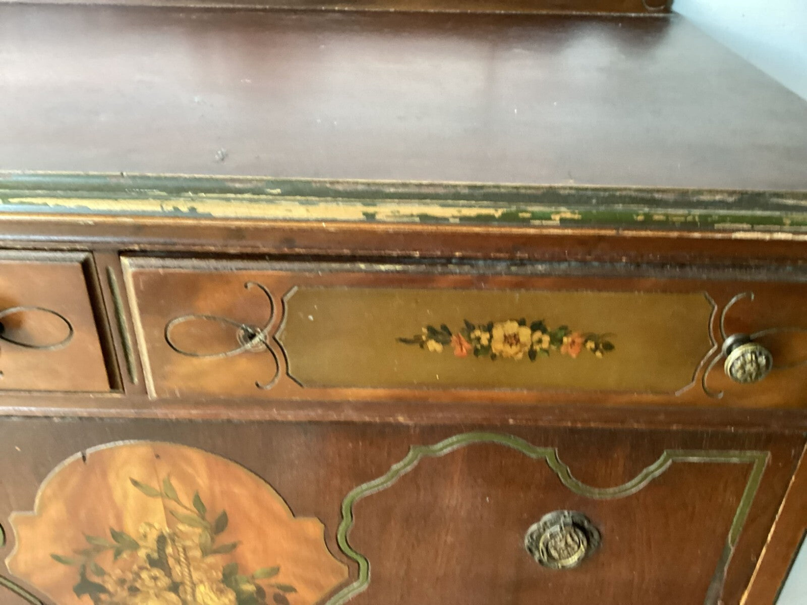 Vintage 5 Drawers Brown Wooden Wheeled Dresser/Chest With Floral Design