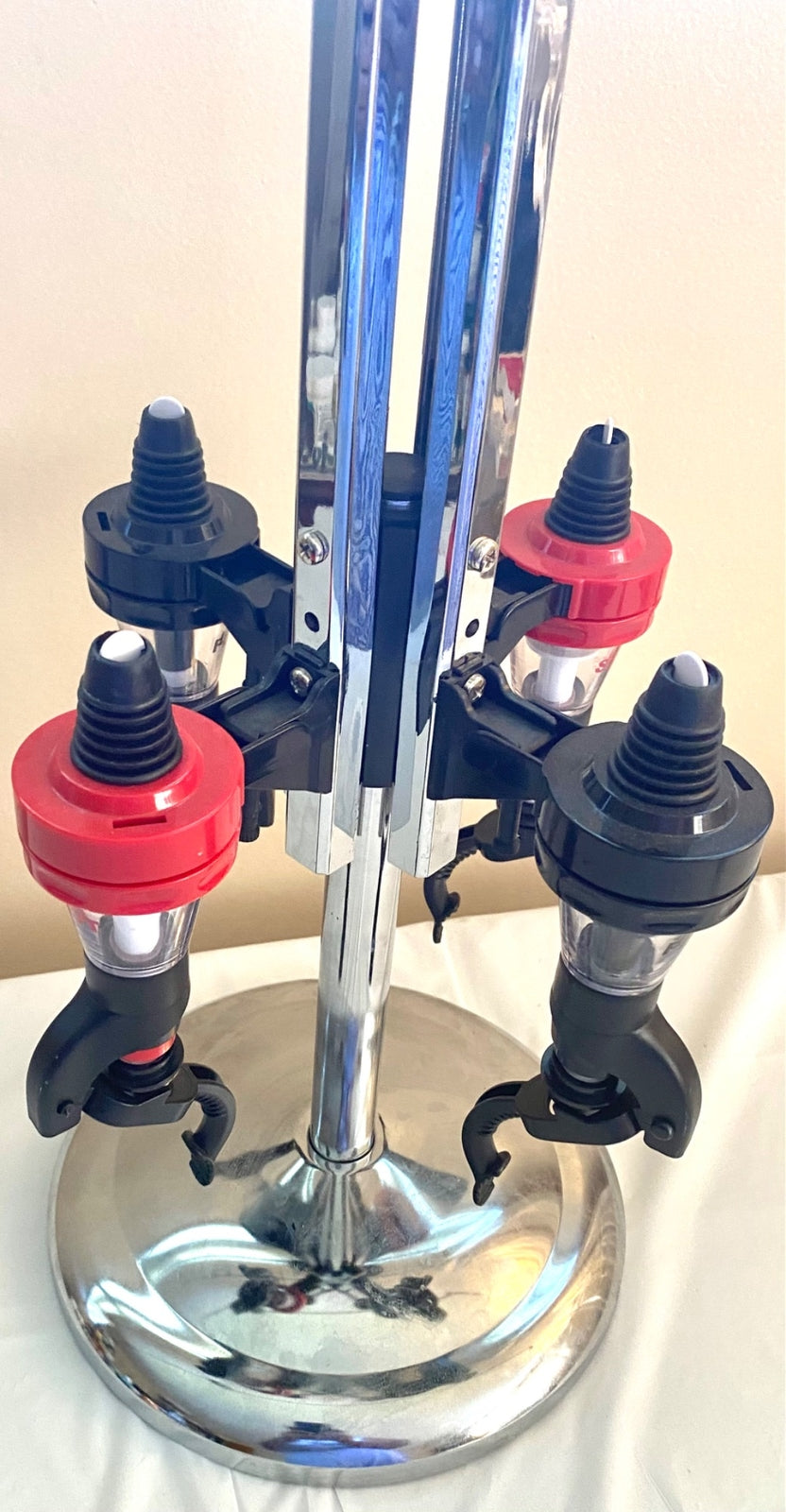 Oggi 4 bottles Shot Dispenser