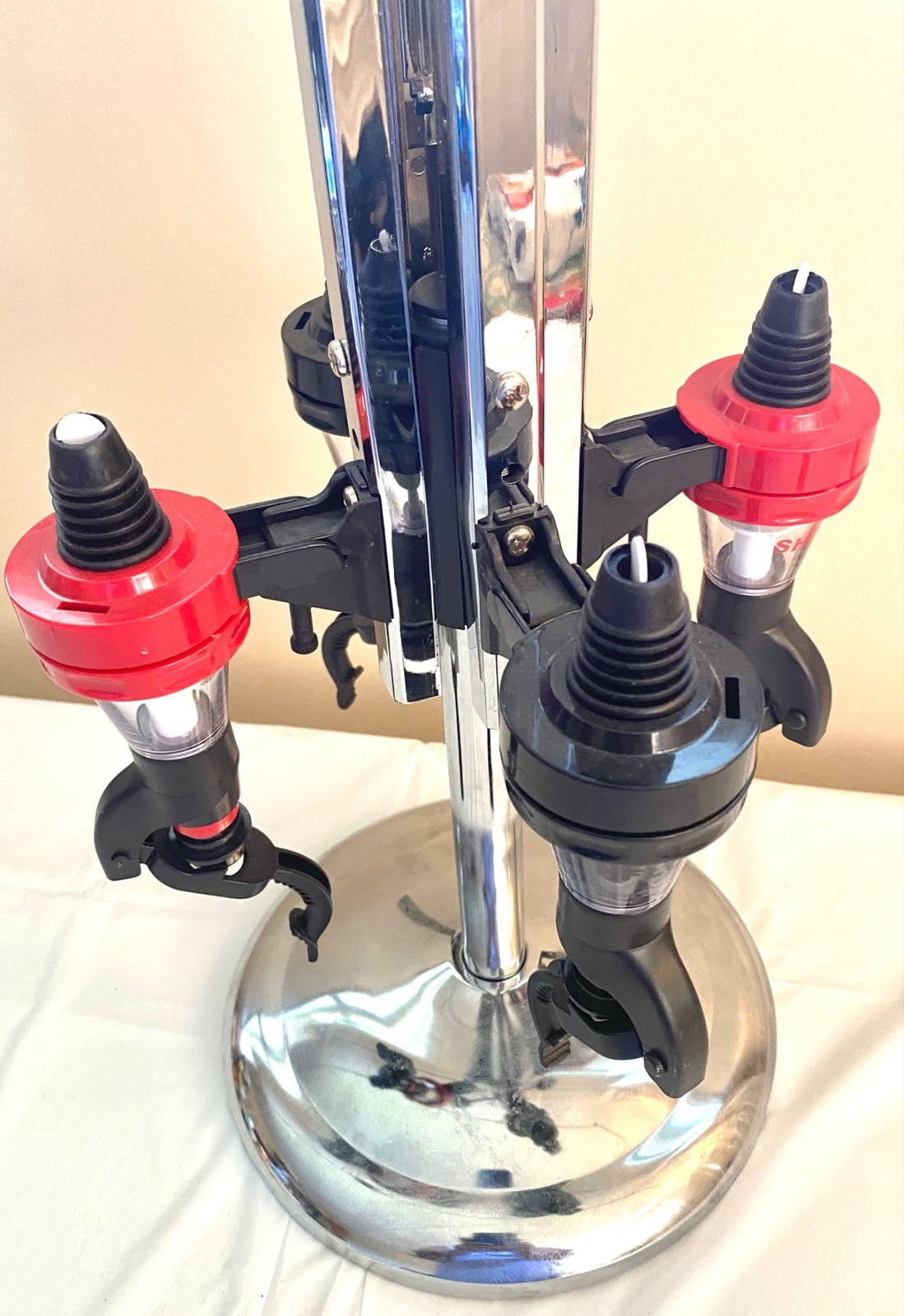 Oggi 4 bottles Shot Dispenser