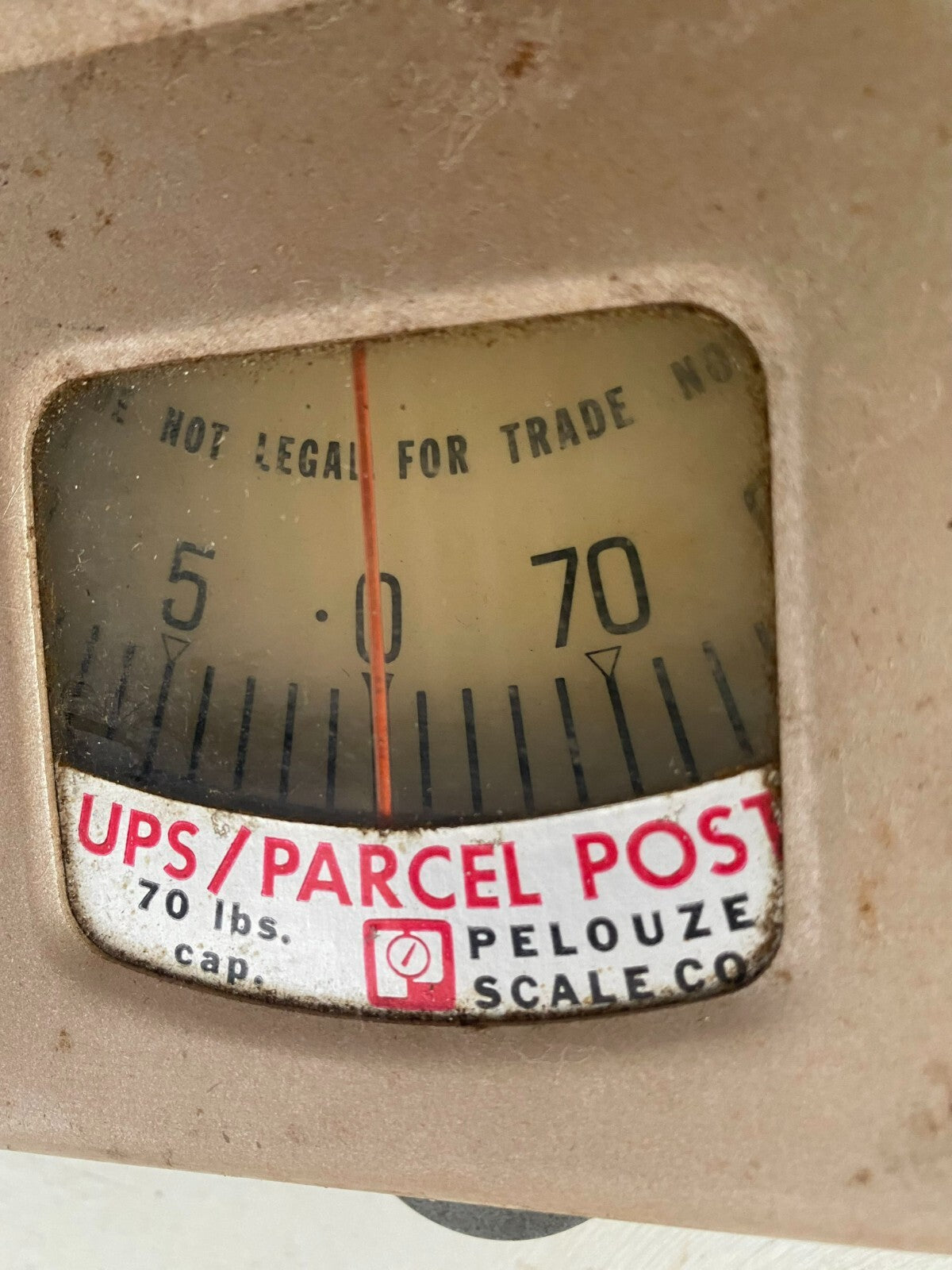 Vintage Pelouse Postage Scale