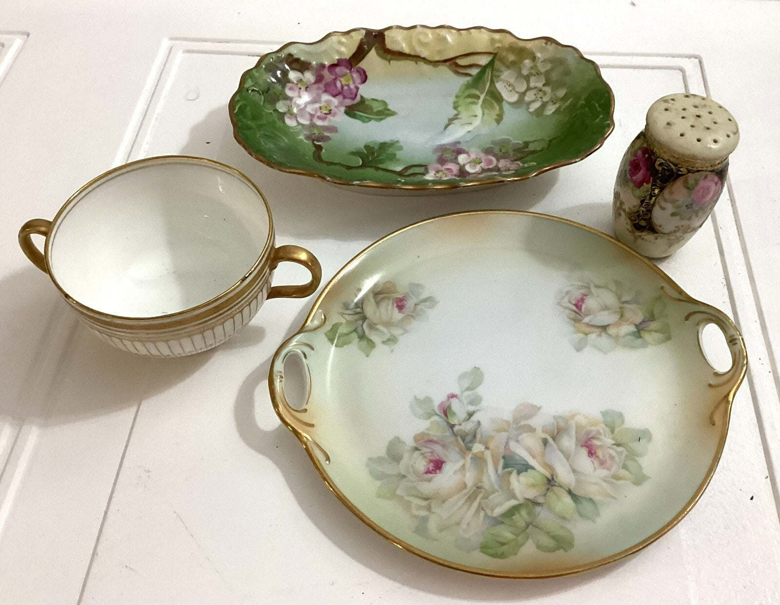 Assorted Antique 4 pcs kitchenware (Tray, Dish Plate, Soup Bowl, Pepper Shaker)