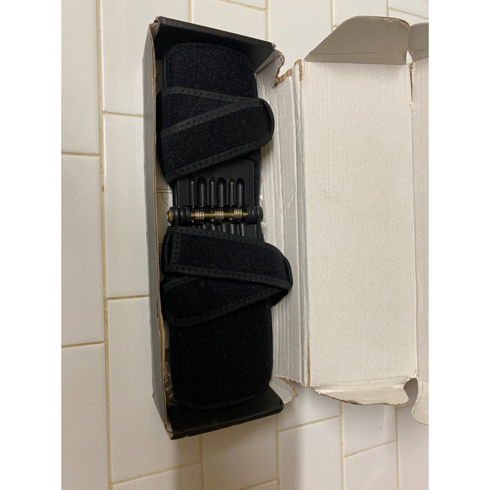 North American Wellness Spring Powered Knee Support