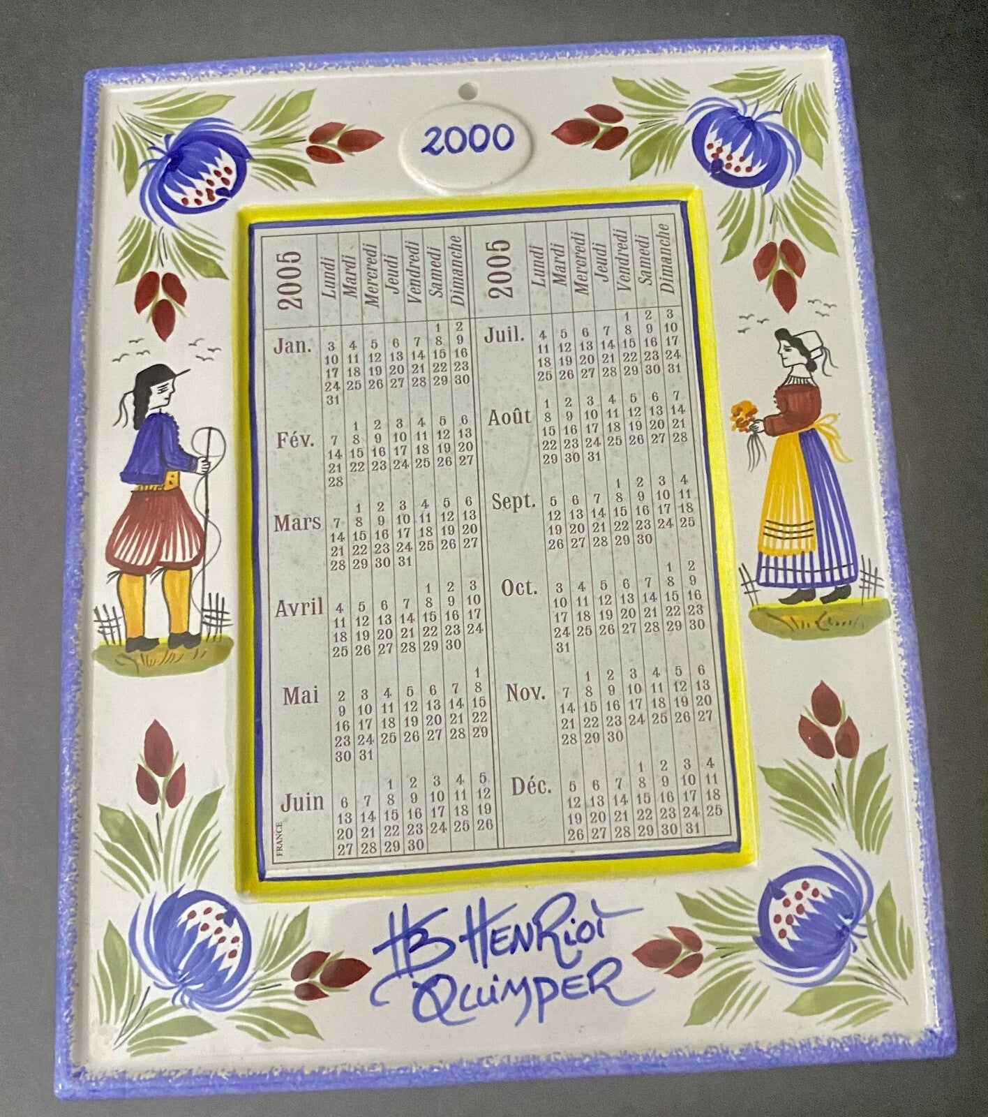 QuimPer Faïence 2000 Catalogue/ Calendar Rectangular Shaped Size 10x8 Inches