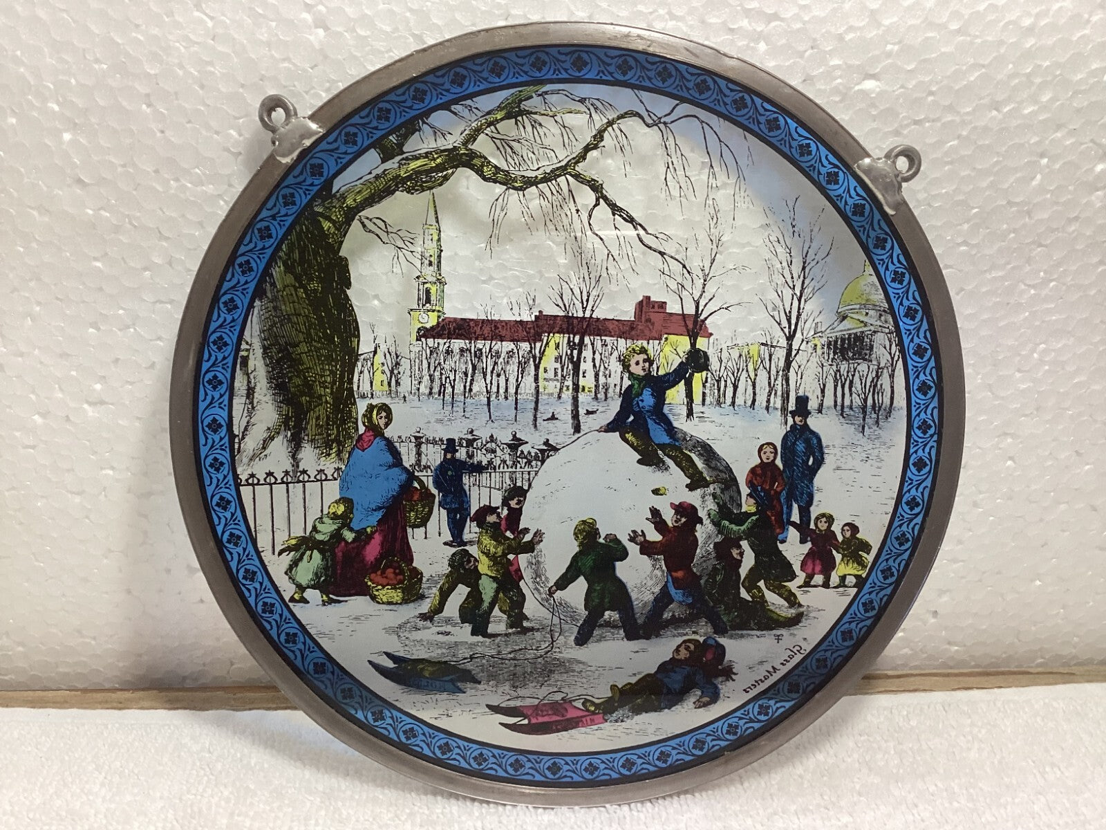 The Metropolitan Museum Of Art New York Round Hanging Stain Glass Plaque