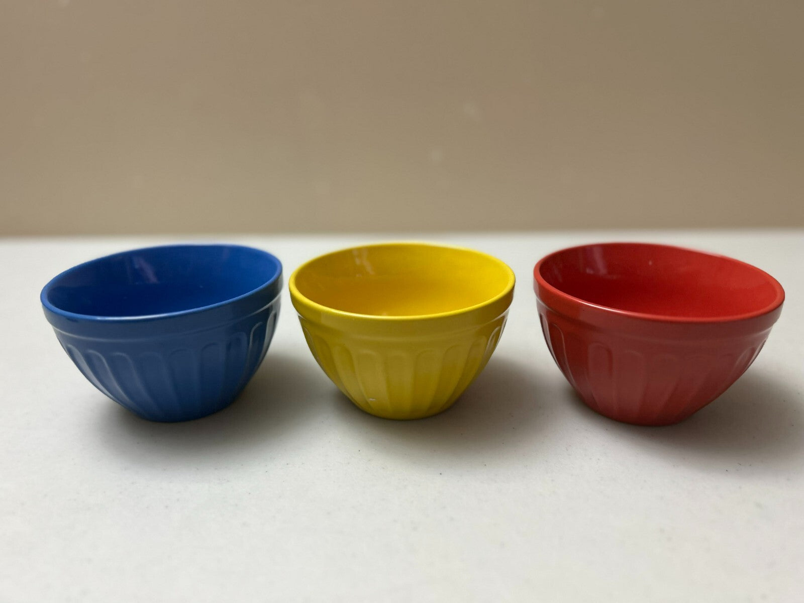 Set Of 3 Pier 1 Imports Round Shape Stoneware Soup Bowls - Dishwasher Safe