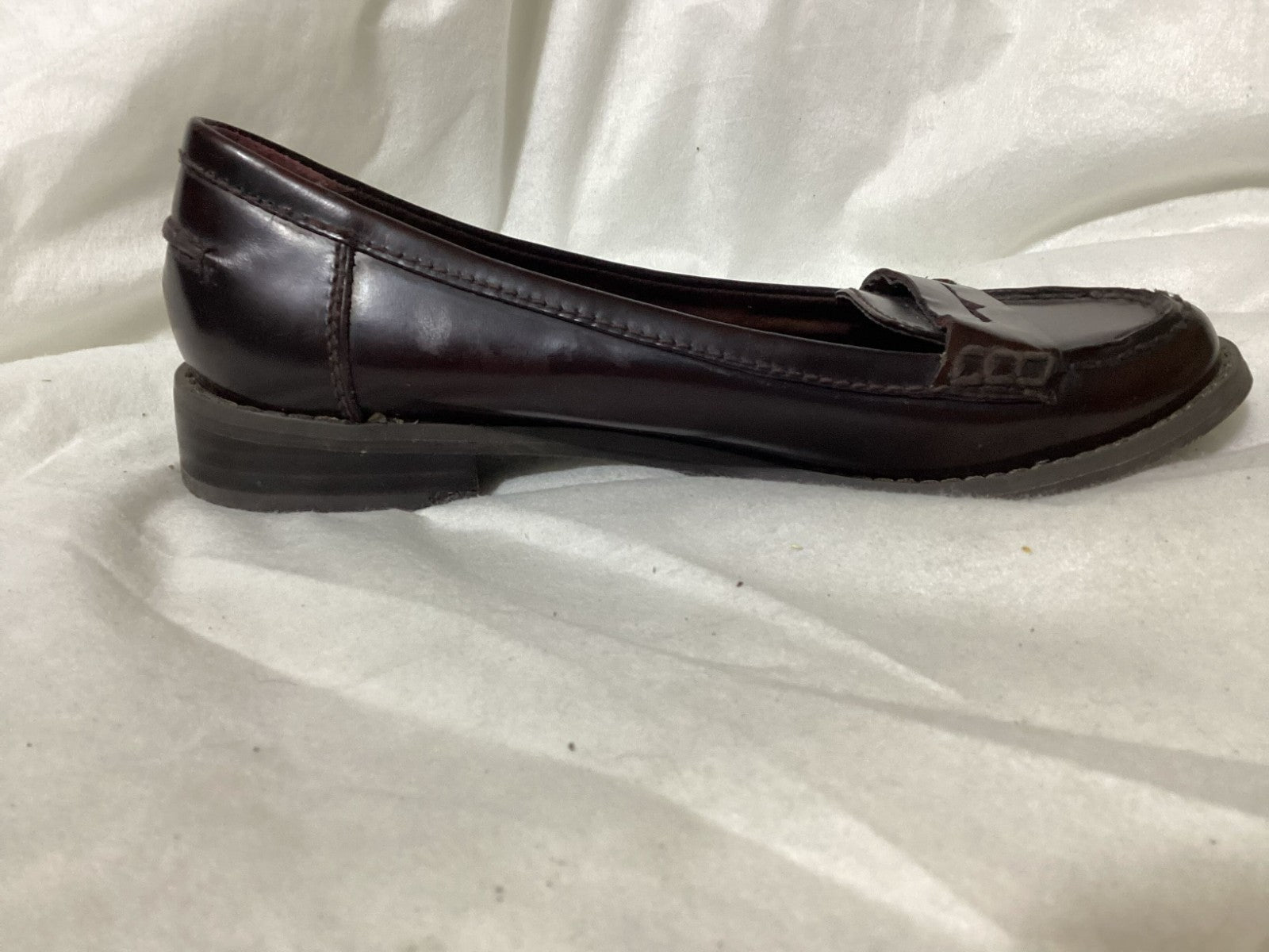 GH Bass & Co Women's Brookfield Berry Dark Brown Slip On Loafers Shoes Size 9M