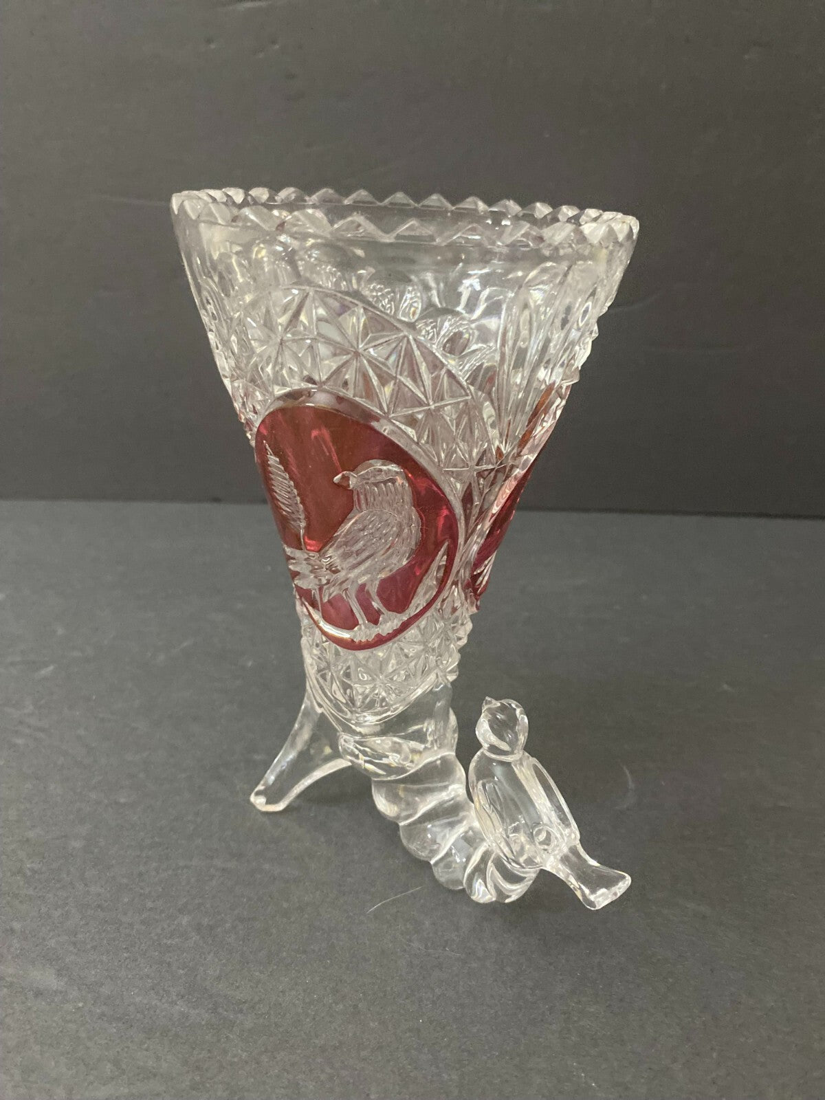 Hofbauer Byrdes Crystal Cornucopia Red Bird Design Vase