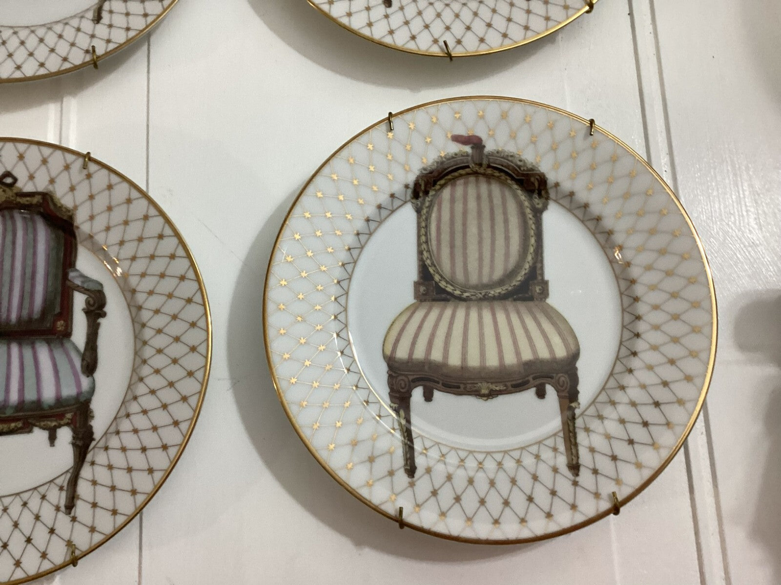 Vintage Set 4 Fitz & Floyd Round Shaped 8 1/4 Inch Chairs Plates