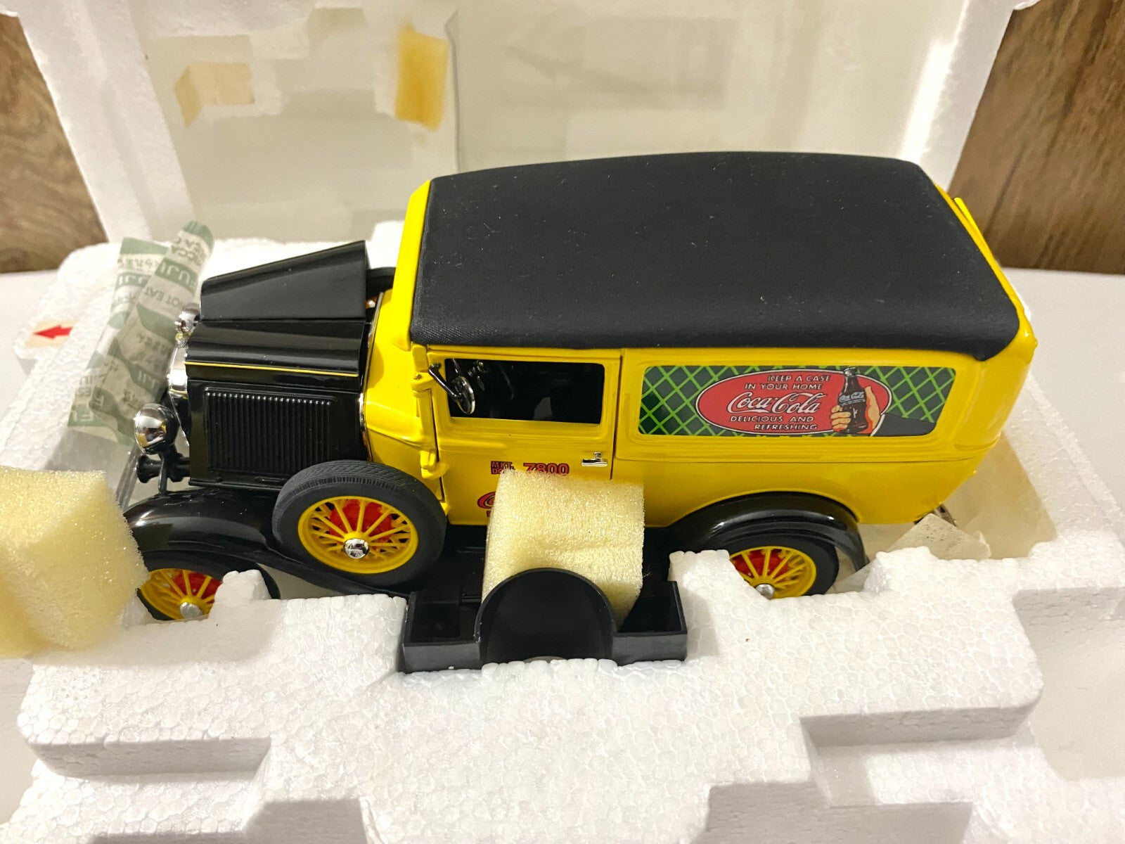 Danbury Mint 1931 Ford Coca Cola New Boxed