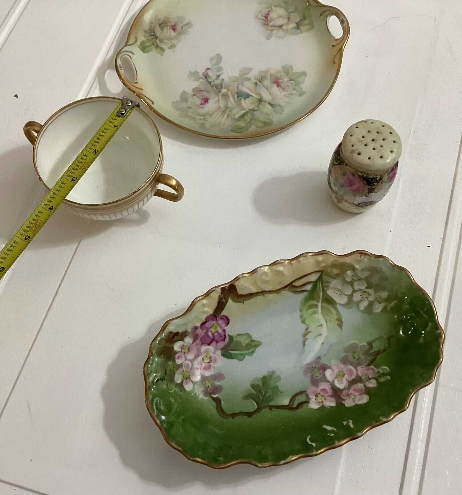 Assorted Antique 4 pcs kitchenware (Tray, Dish Plate, Soup Bowl, Pepper Shaker)