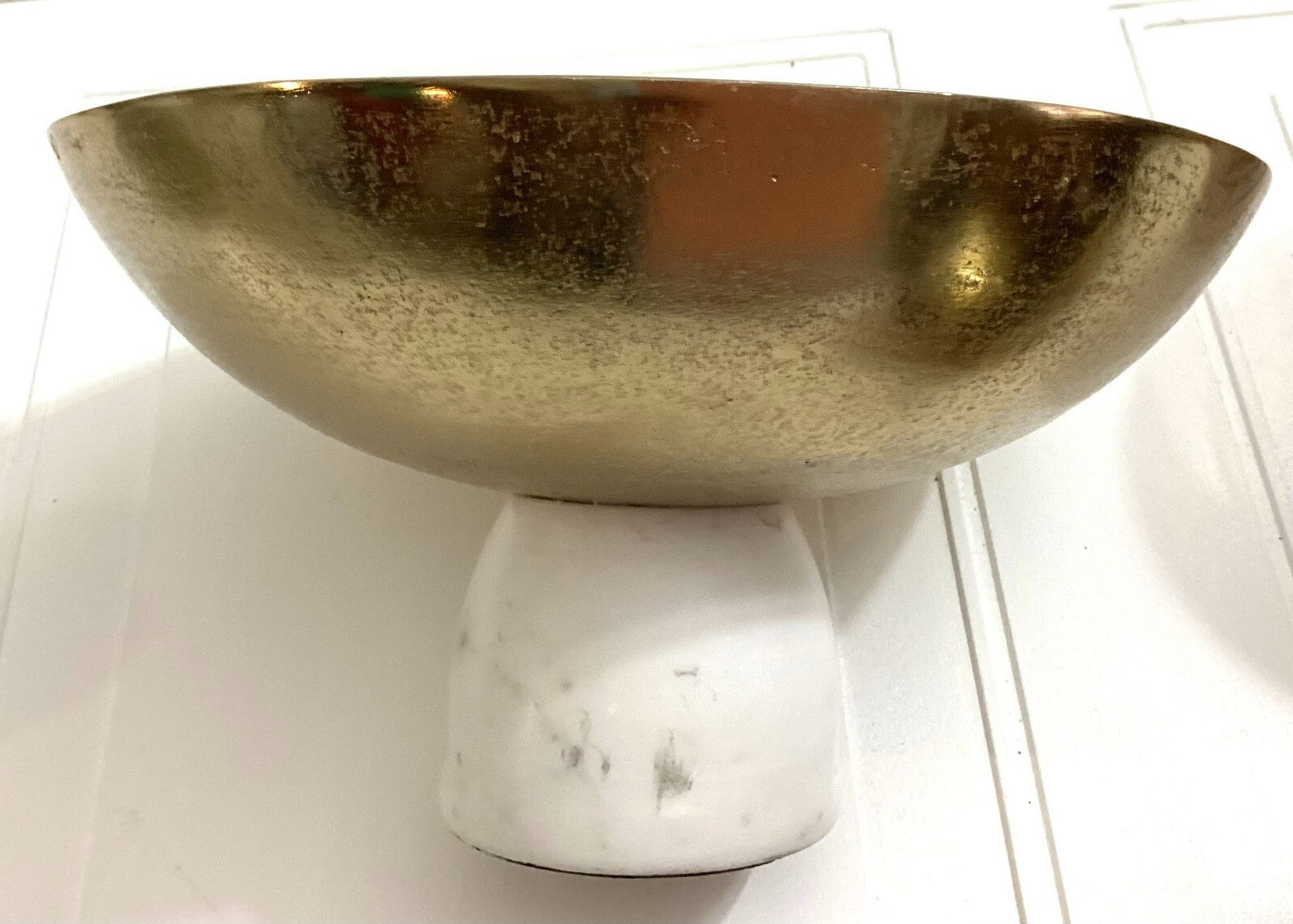 Round Anna Ny Coluna Shaped Golden Fruit Bowl With Marble Foot