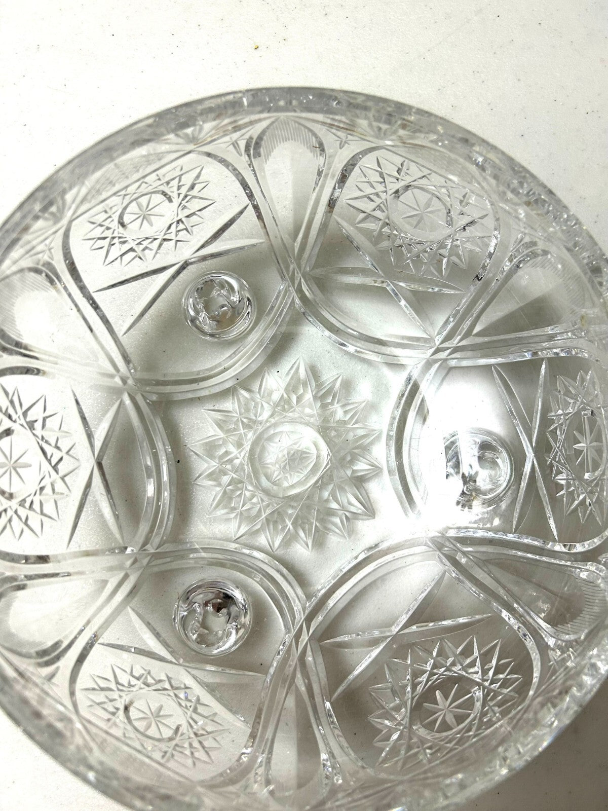 Vintage 3 Footed 8” Pinwheel Pattern Crystal Serving Bowl