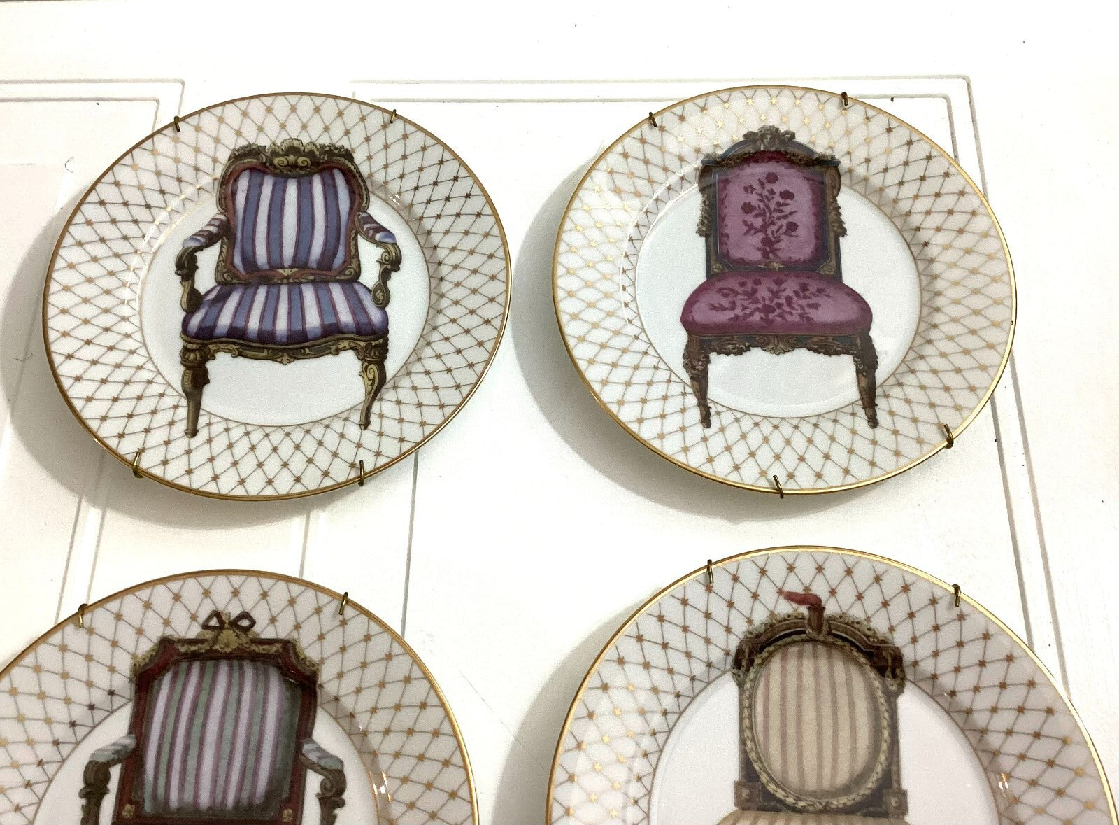 Vintage Set 4 Fitz & Floyd Round Shaped 8 1/4 Inch Chairs Plates