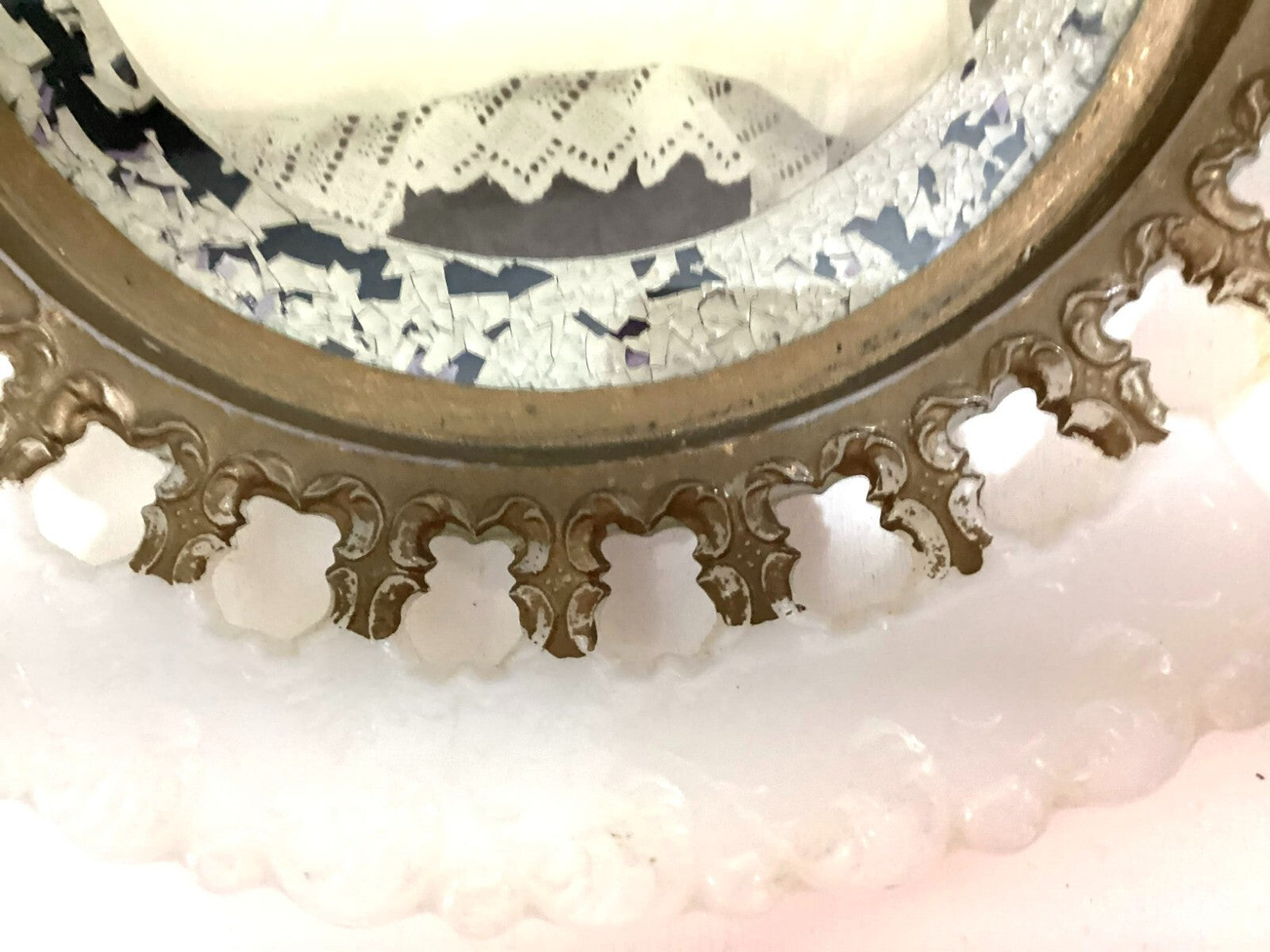 Antique Milk Glass Wall Hanging Plate Picture Decoration