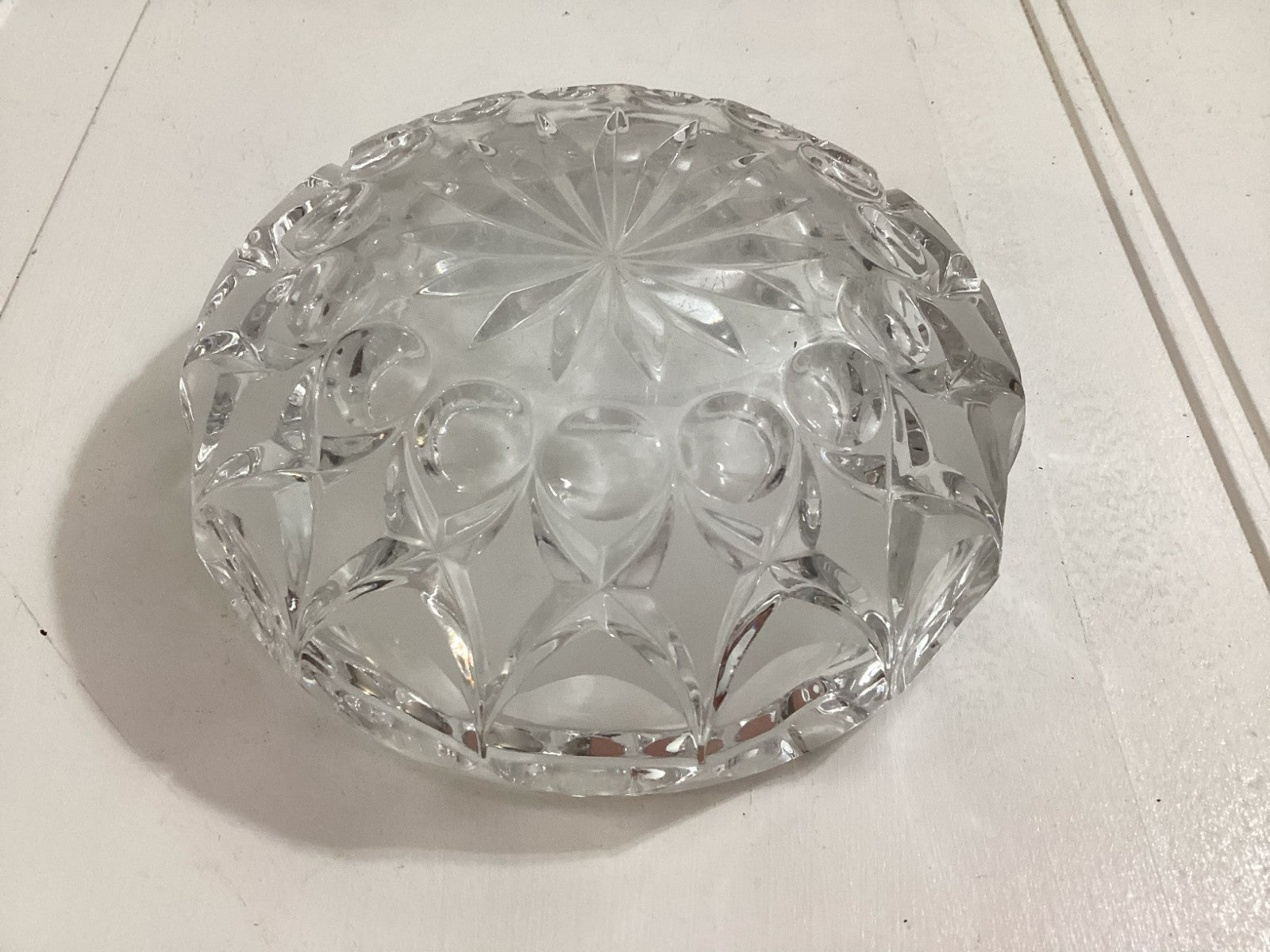 Vintage Noble Crystal Heavy Cut Glass Round Shaped Ashtray