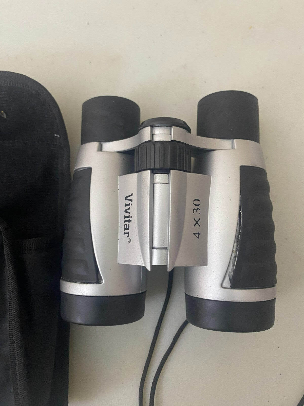 Vivitar Silver Black Magnification Binoculars 4 x 30 With Strap And Pouch