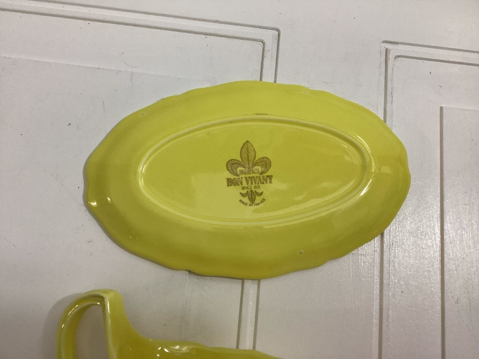 2 Pieces French Vintage Yellow Bon Vivant Gravy Boat W/Under Plate