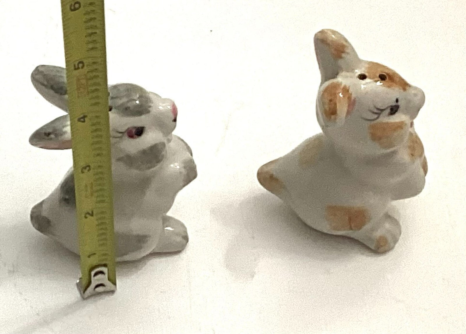 Set Of 2 Vintage Rabbit Shaped Salt And Pepper Shakers