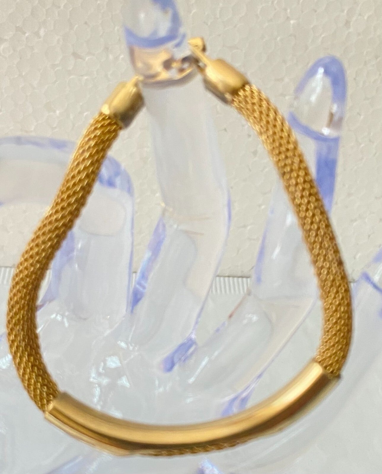Vintage Avon Womens Signed Chain Bracelet Gold Tone Mesh