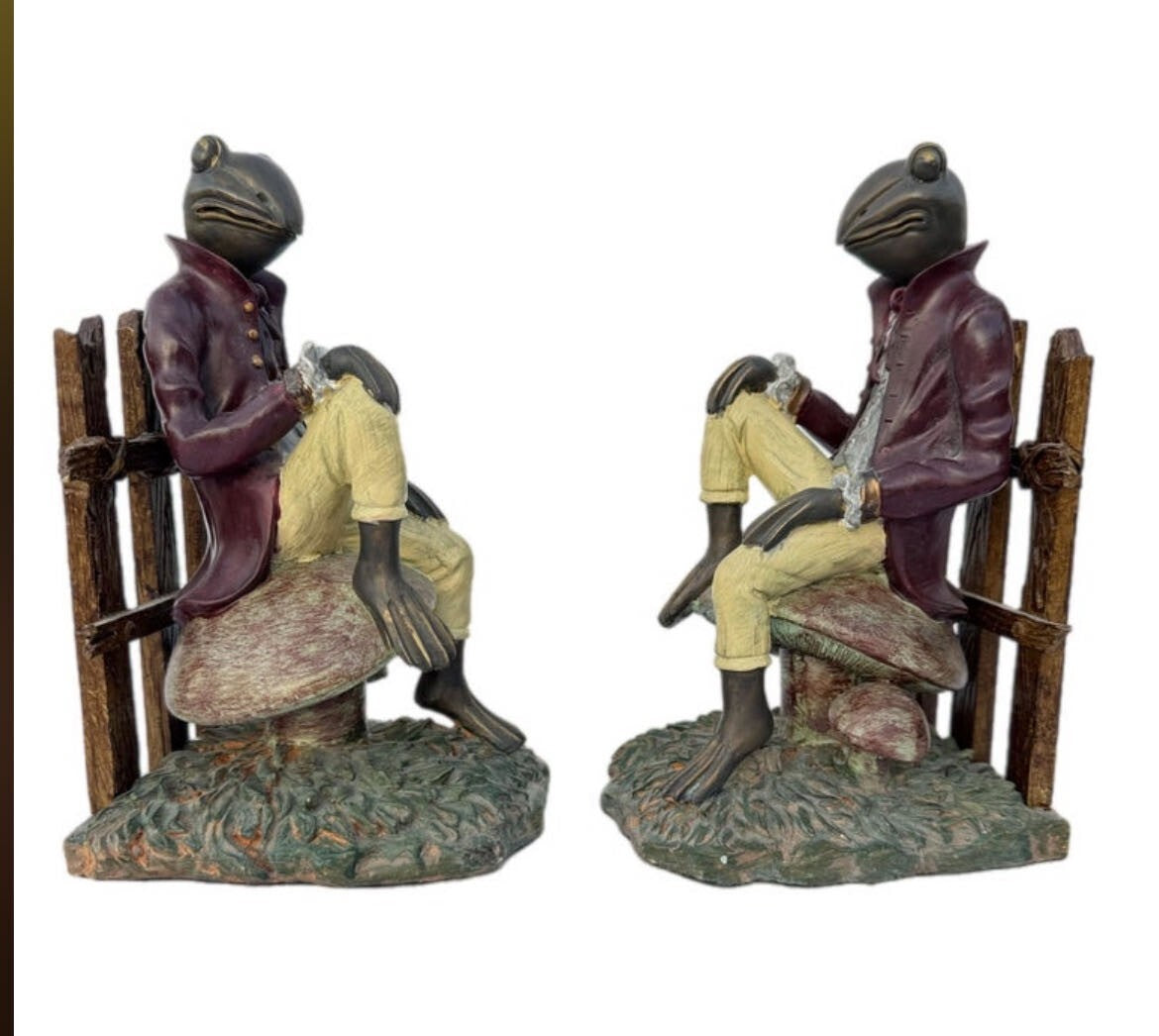 Vintage Set Of 2 Gentlemanly Frog Sitting On Mushroom Bookends