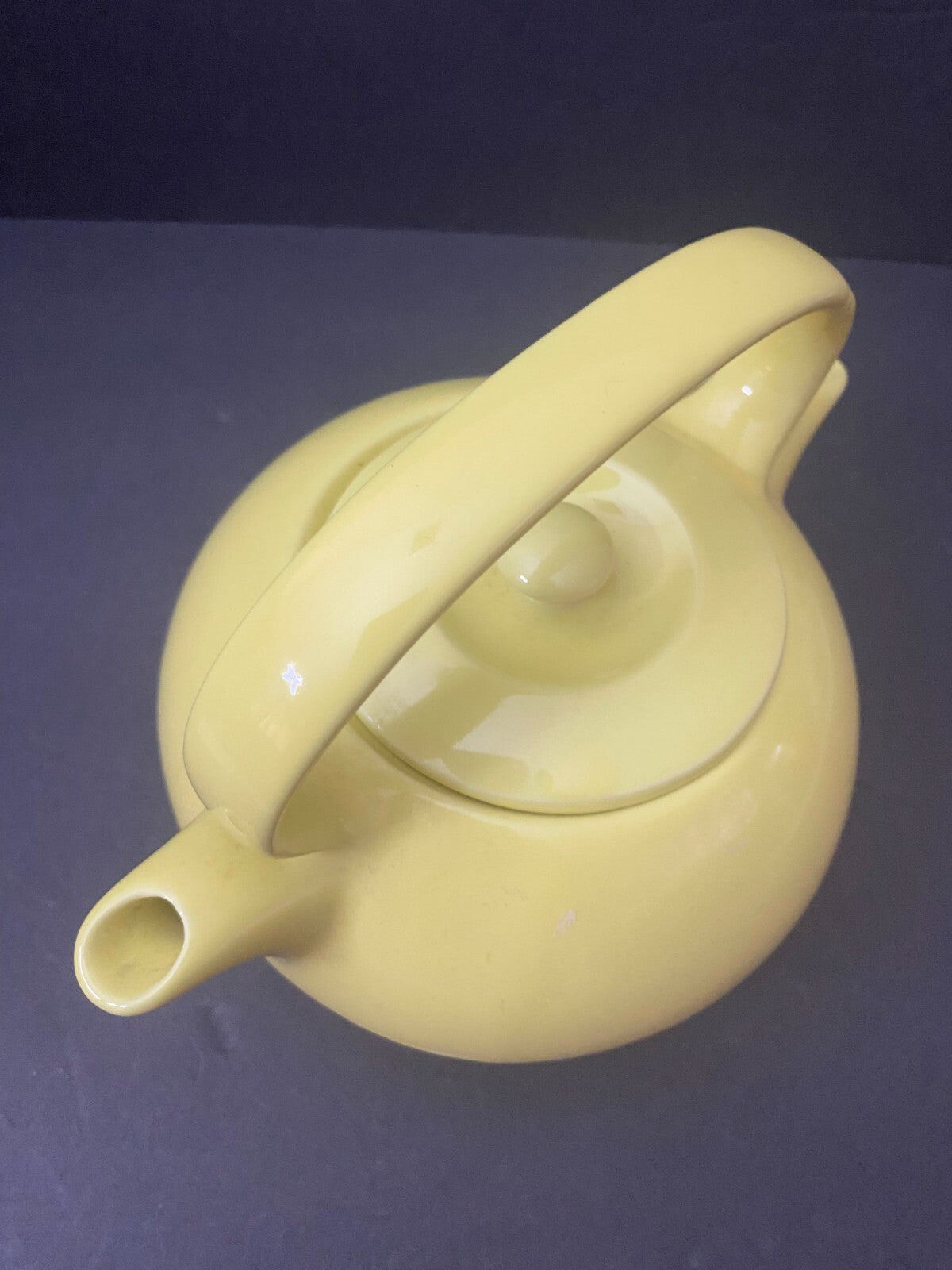 Vintage Art Deco Hall China Twin Spout Solid Yellow Tea Pot Patent 2135410