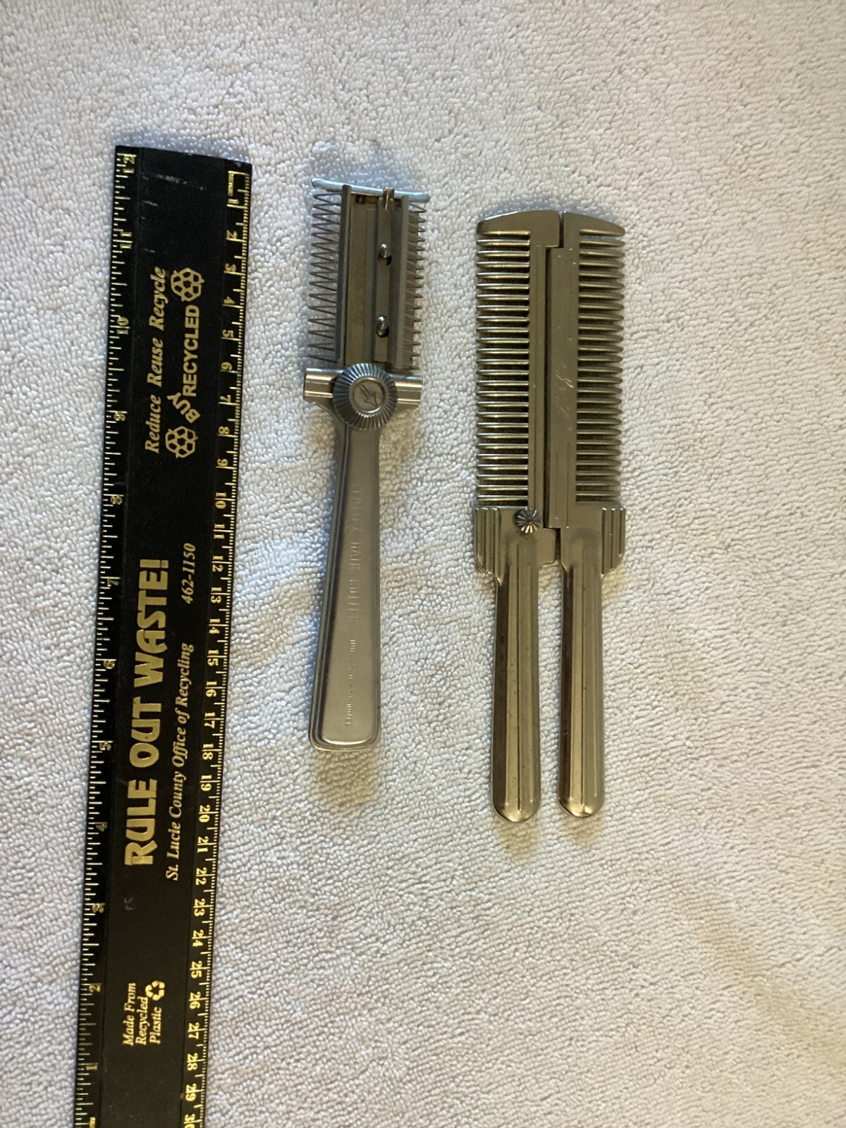 Vintage Set Of 2 Mens Lite Wave Comb Steel And Playtex Hair Cutter