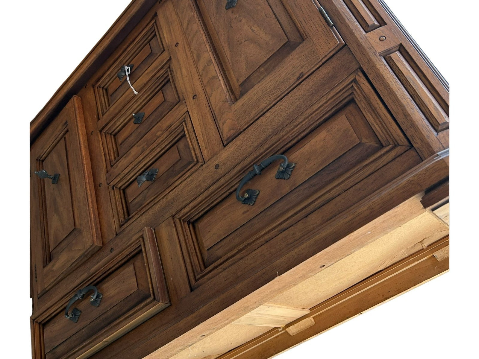 Vtg ThomasVille Huntley Flipflop Cabinet Server With 5 Drawers And Wine Rack