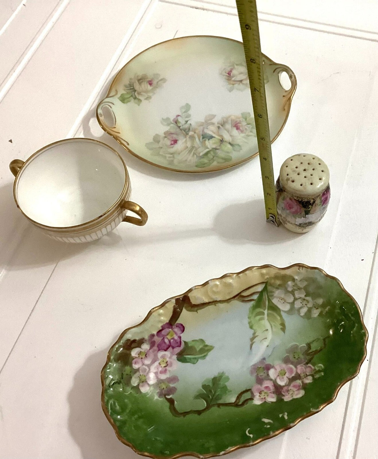 Assorted Antique 4 pcs kitchenware (Tray, Dish Plate, Soup Bowl, Pepper Shaker)
