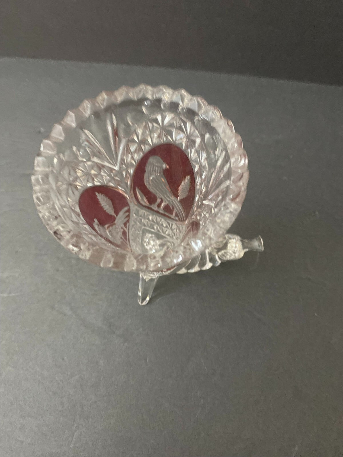 Hofbauer Byrdes Crystal Cornucopia Red Bird Design Vase