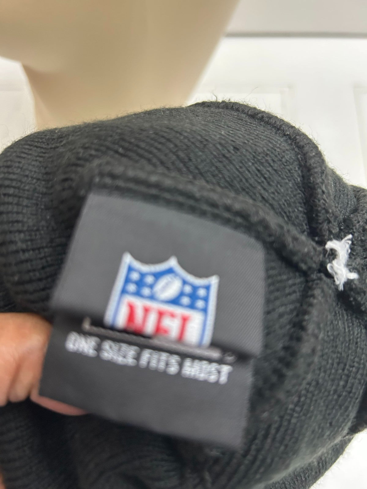 NFL Unisex Black White Las Vegas Raiders Tam Beanie - One Size Fits Most
