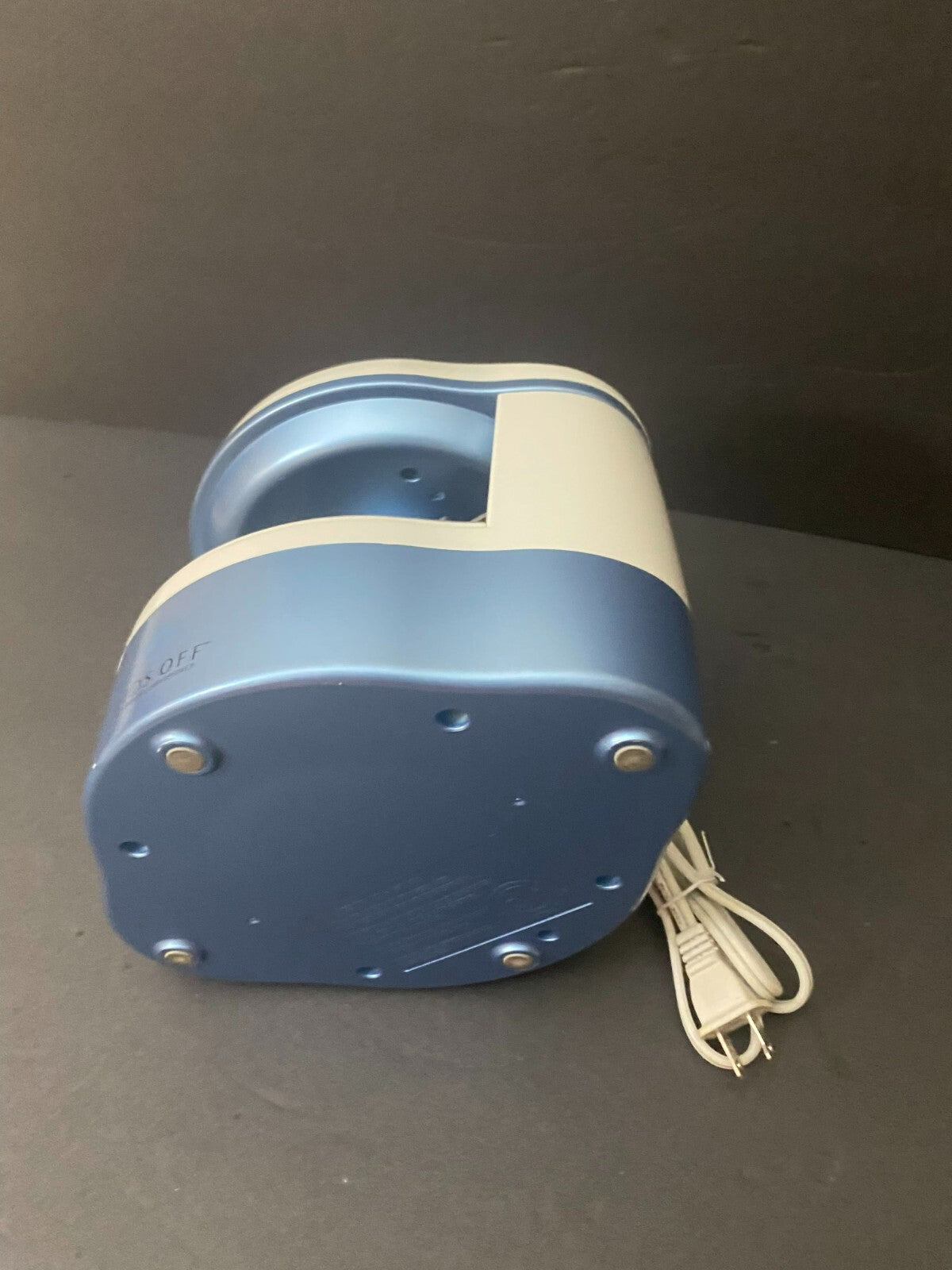 Black & Decker White Blue Adjustable Lid Electric Automatic Jar Opener