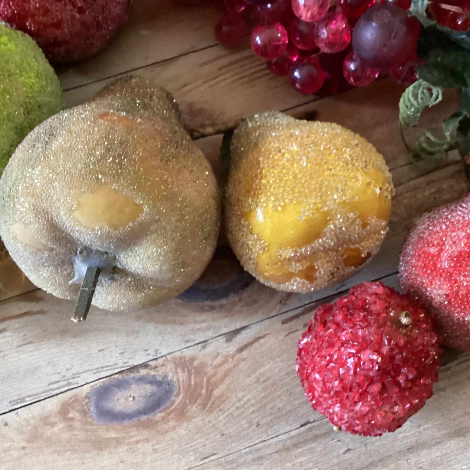 Assorted Kitchen And Dining Table Decoration Centerpiece Frosted Fruits 12 Pcs