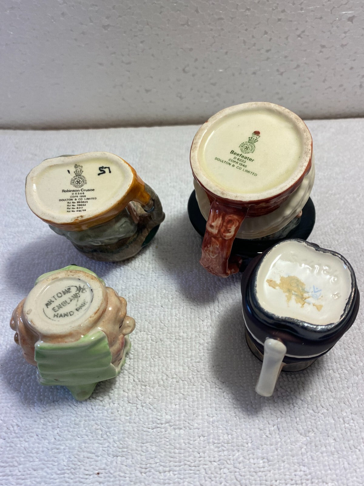 Vintage Royal Doulton/Goebel Toothpick Holder 4 Mini Jug Mugs