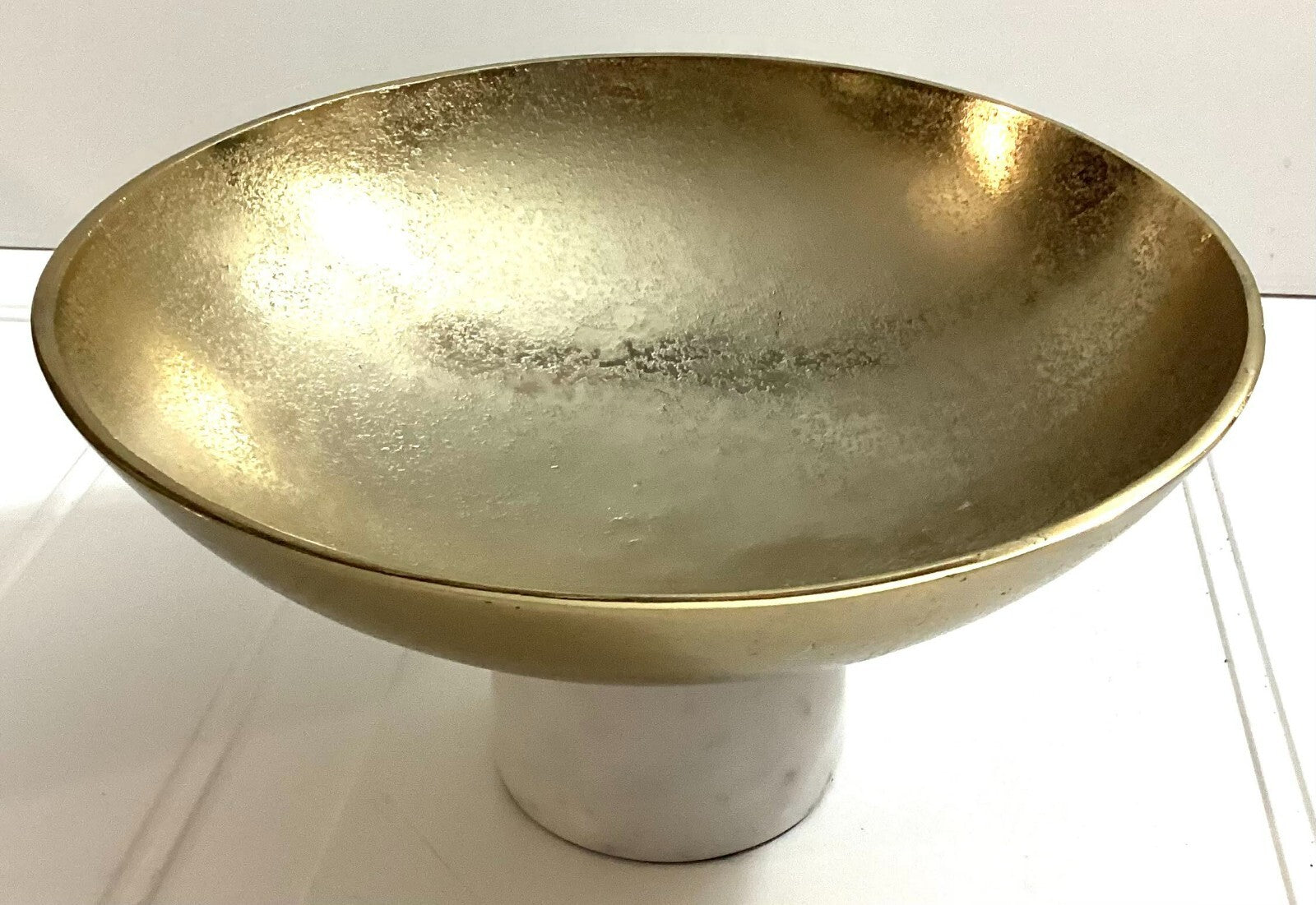 Round Anna Ny Coluna Shaped Golden Fruit Bowl With Marble Foot