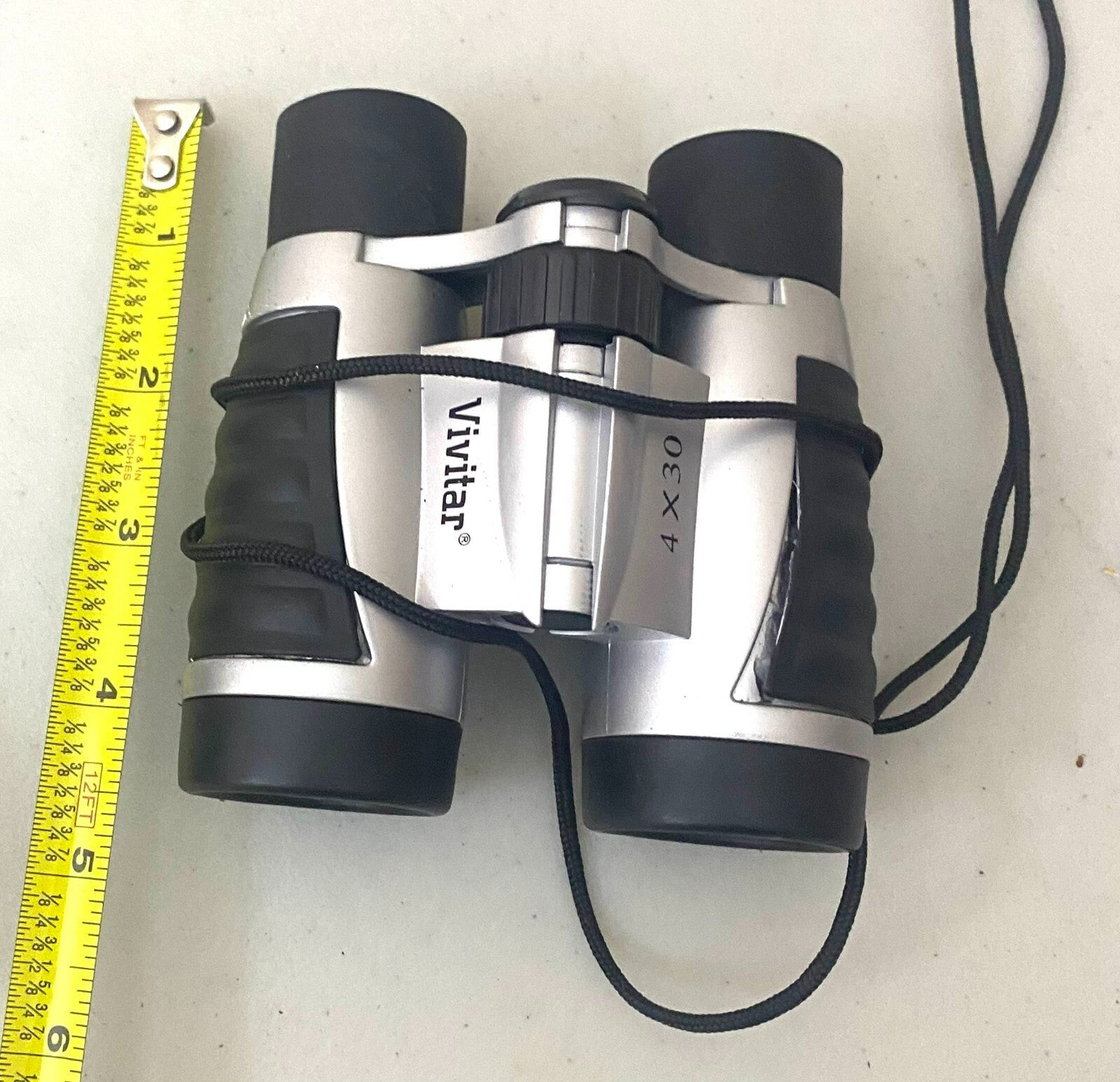 Vivitar Silver Black Magnification Binoculars 4 x 30 With Strap And Pouch