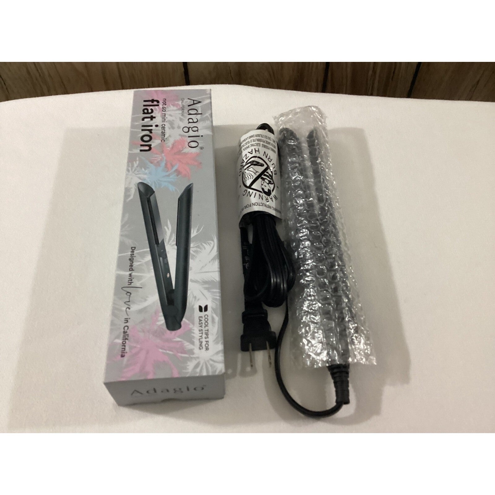 Adagio Ceramic Flat Iron Not so Mini new boxed